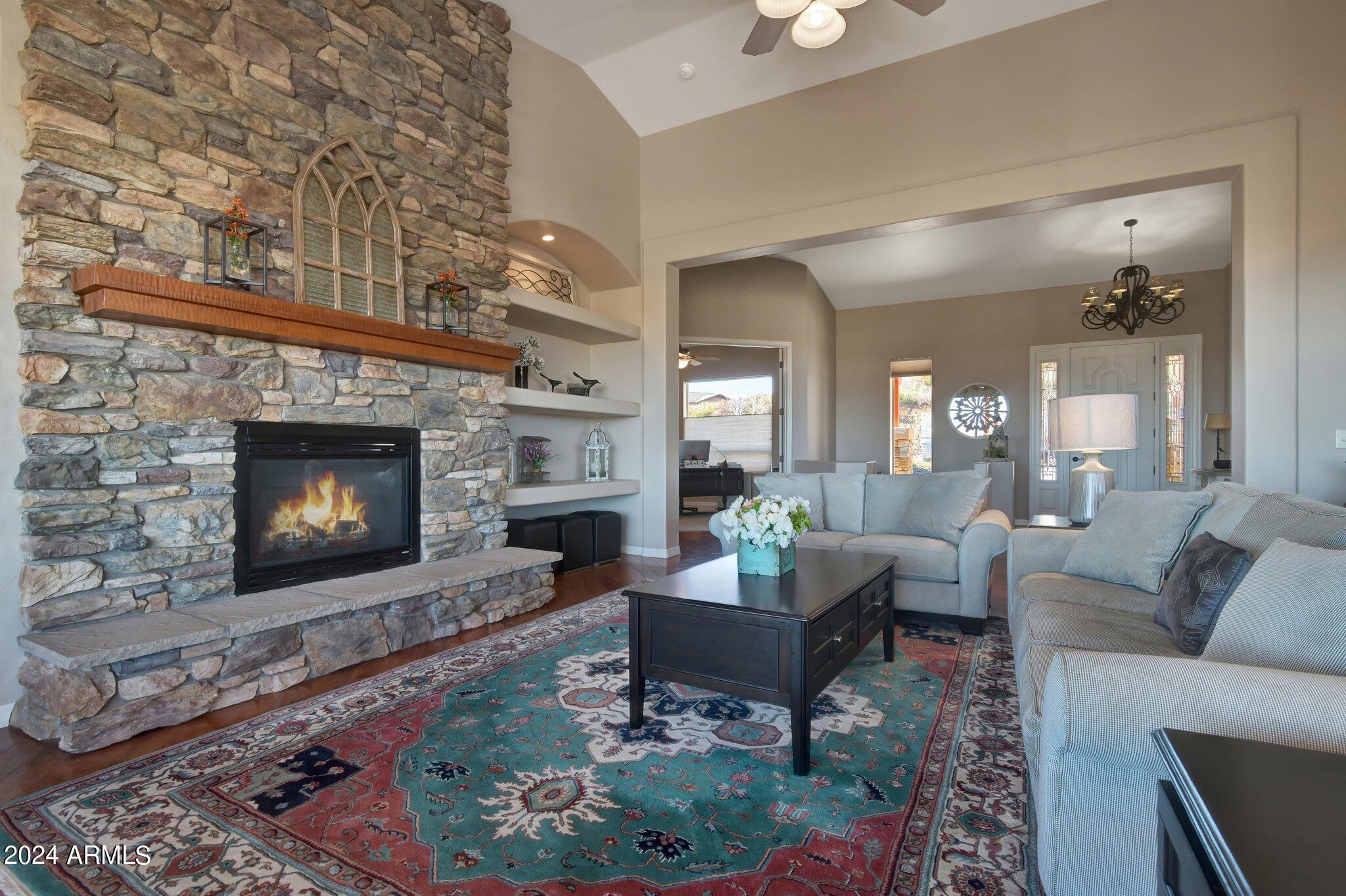 STONERIDGE 1 - Residential
