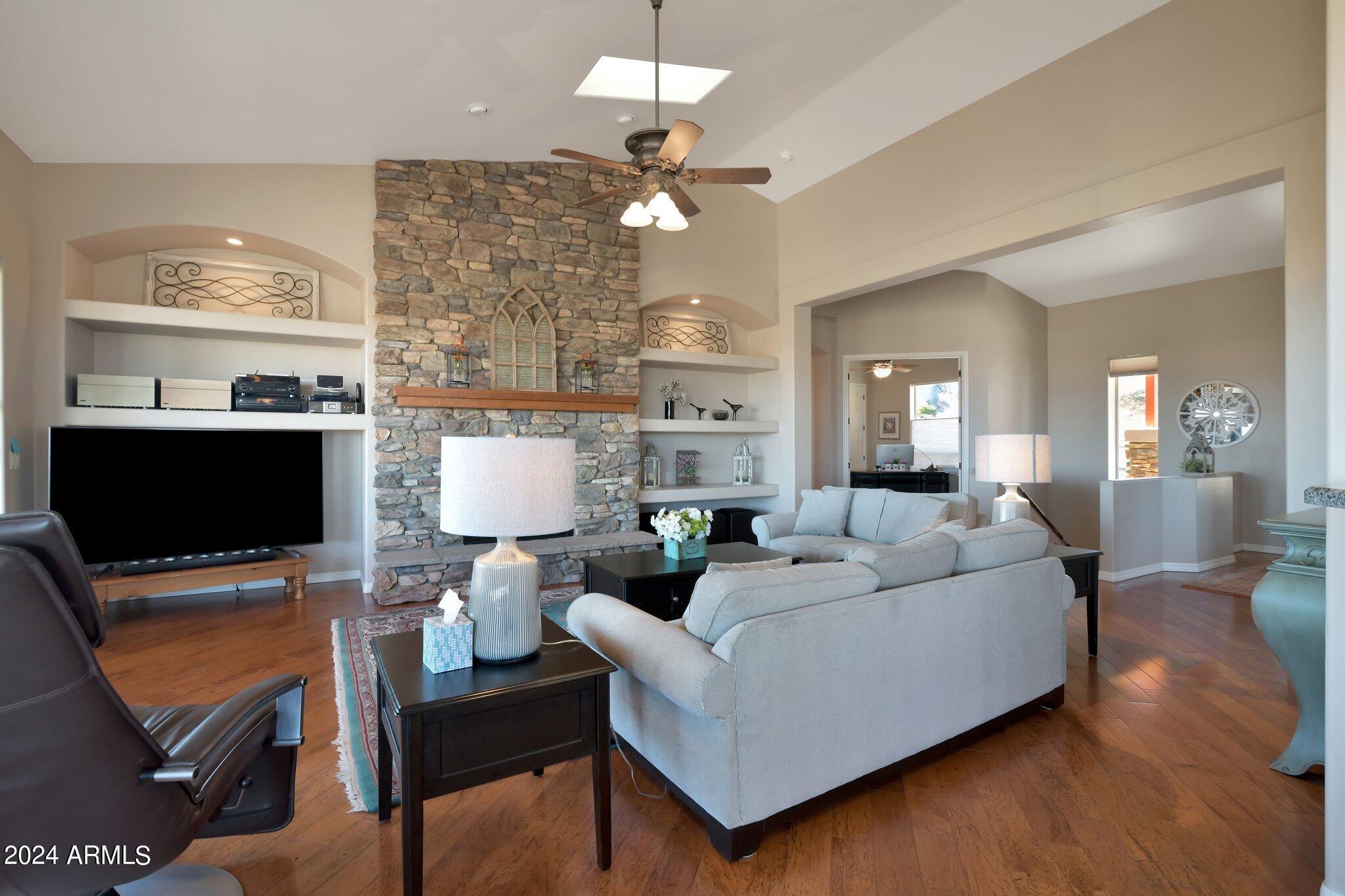 STONERIDGE 1 - Residential