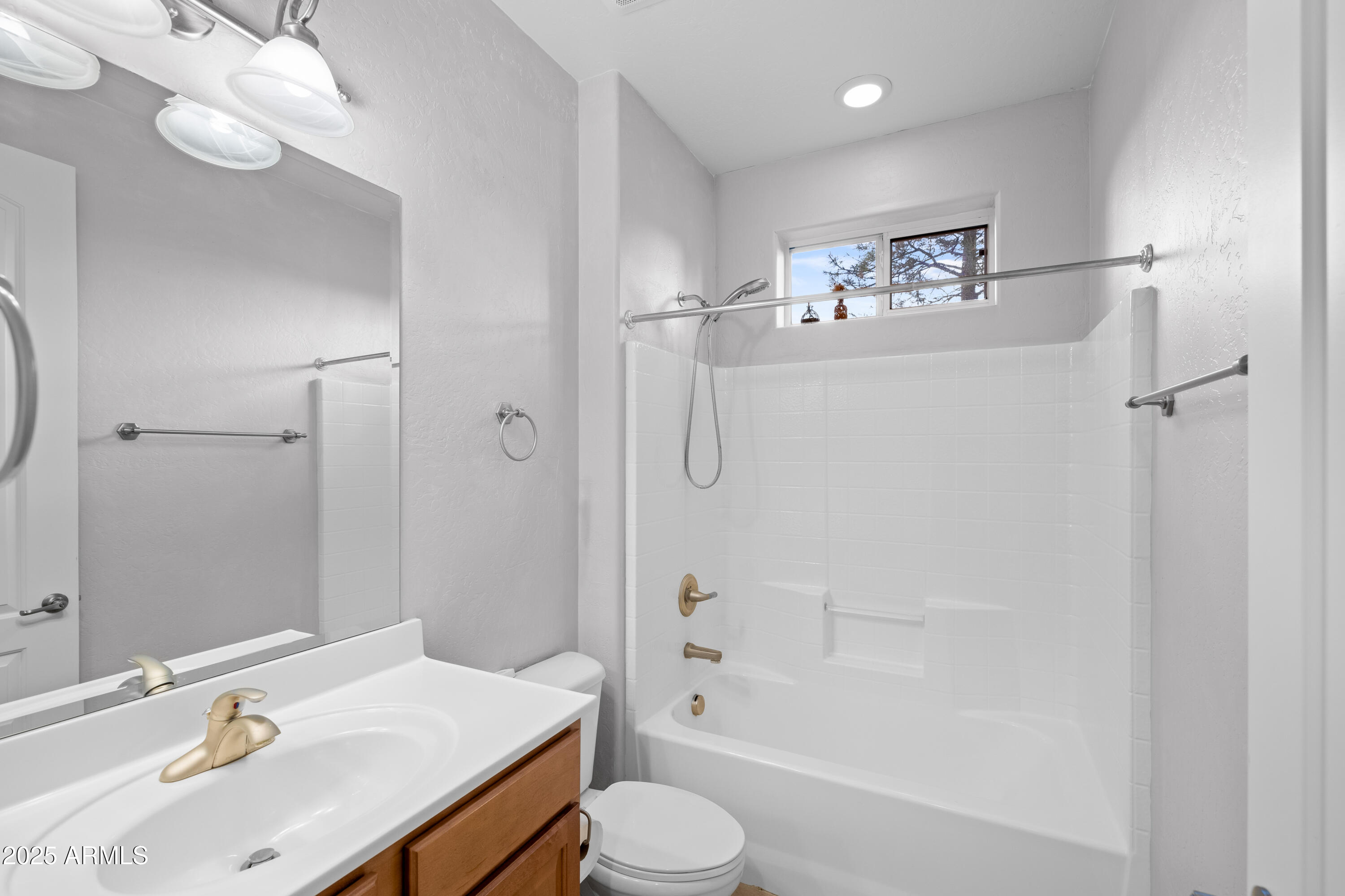 PINNACLE PINES UNIT 1 - Residential