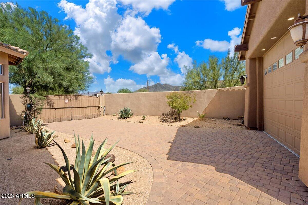 ESTADO DE CHOLLA - Residential