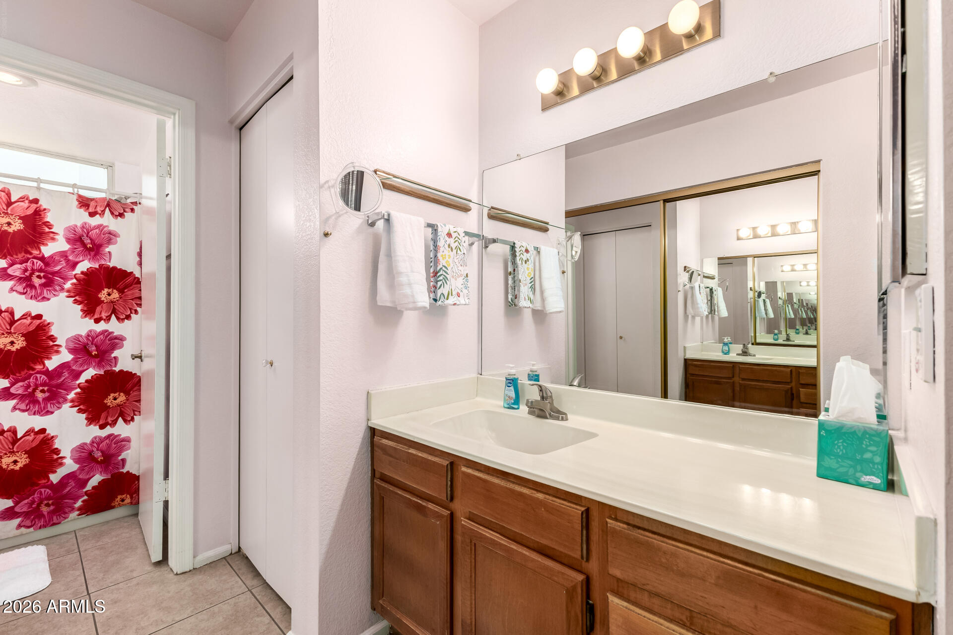 DESERT FOOTHILLS VILLAS - Residential
