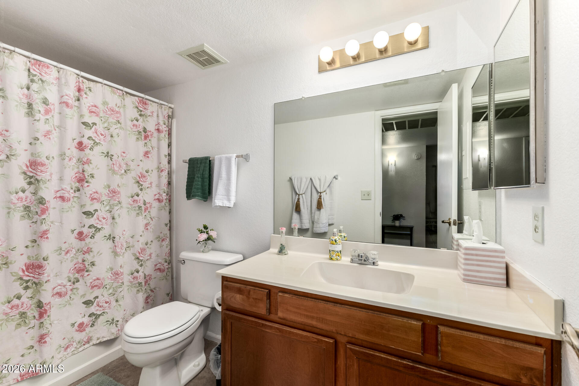 DESERT FOOTHILLS VILLAS - Residential