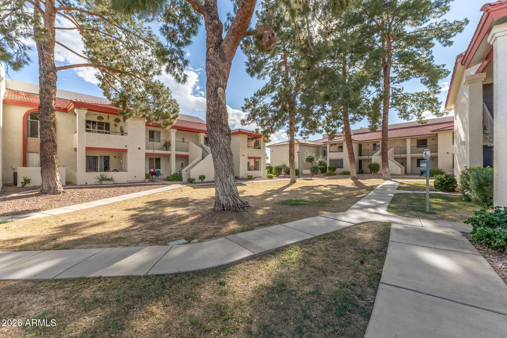 DESERT FOOTHILLS VILLAS - Residential