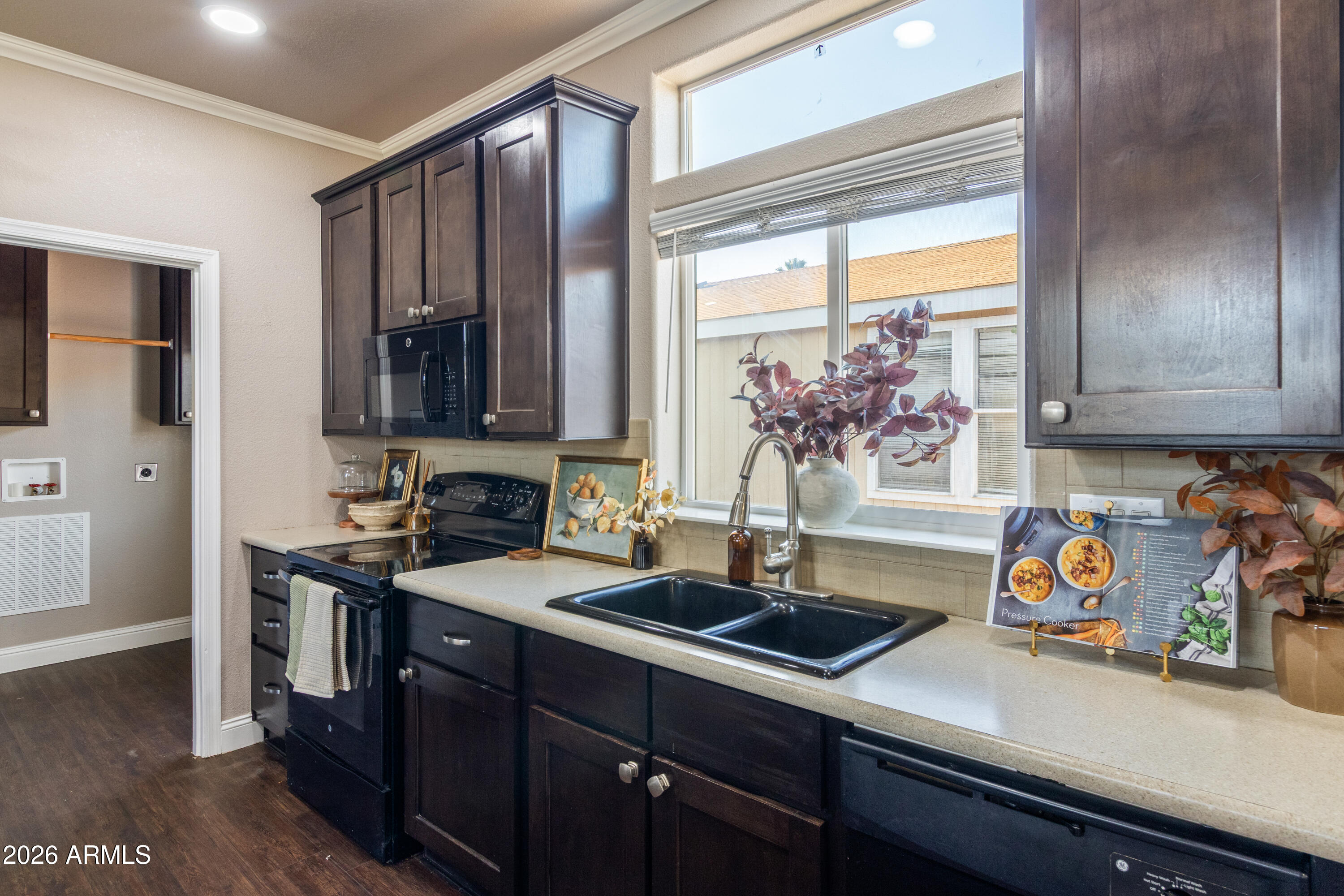 Sierra Estates Mobile Home Community - Residential