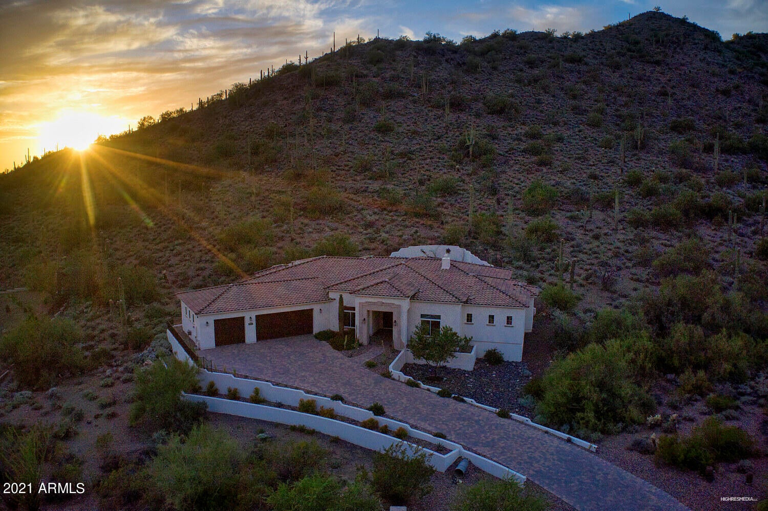 STAGECOACH PASS ESTATES - Residential