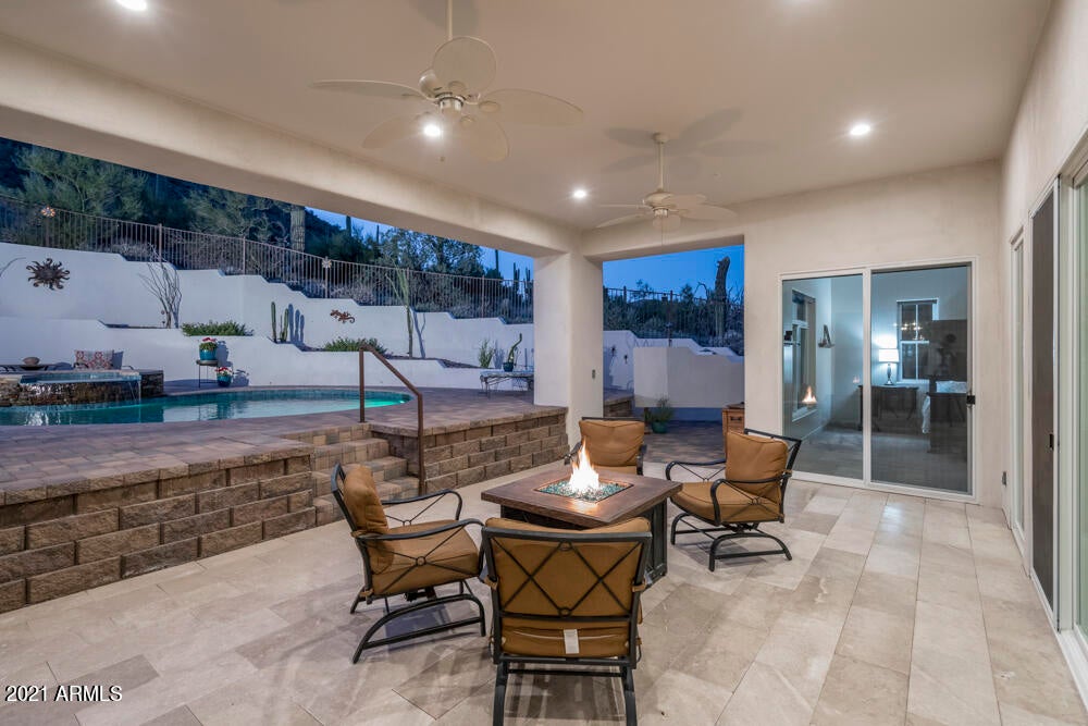 STAGECOACH PASS ESTATES - Residential