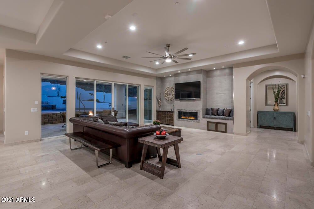 STAGECOACH PASS ESTATES - Residential