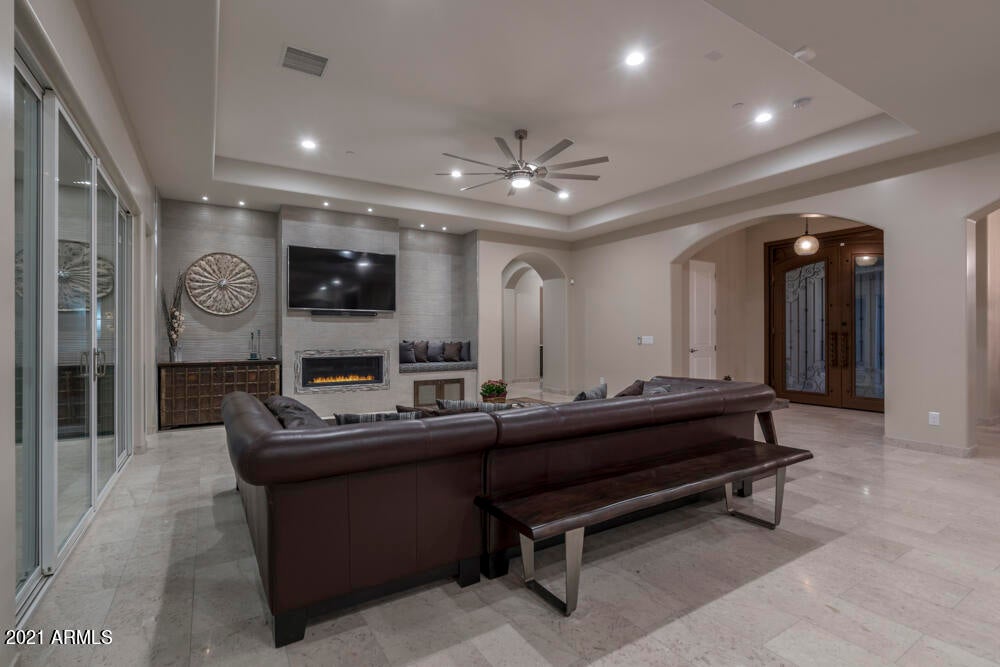 STAGECOACH PASS ESTATES - Residential