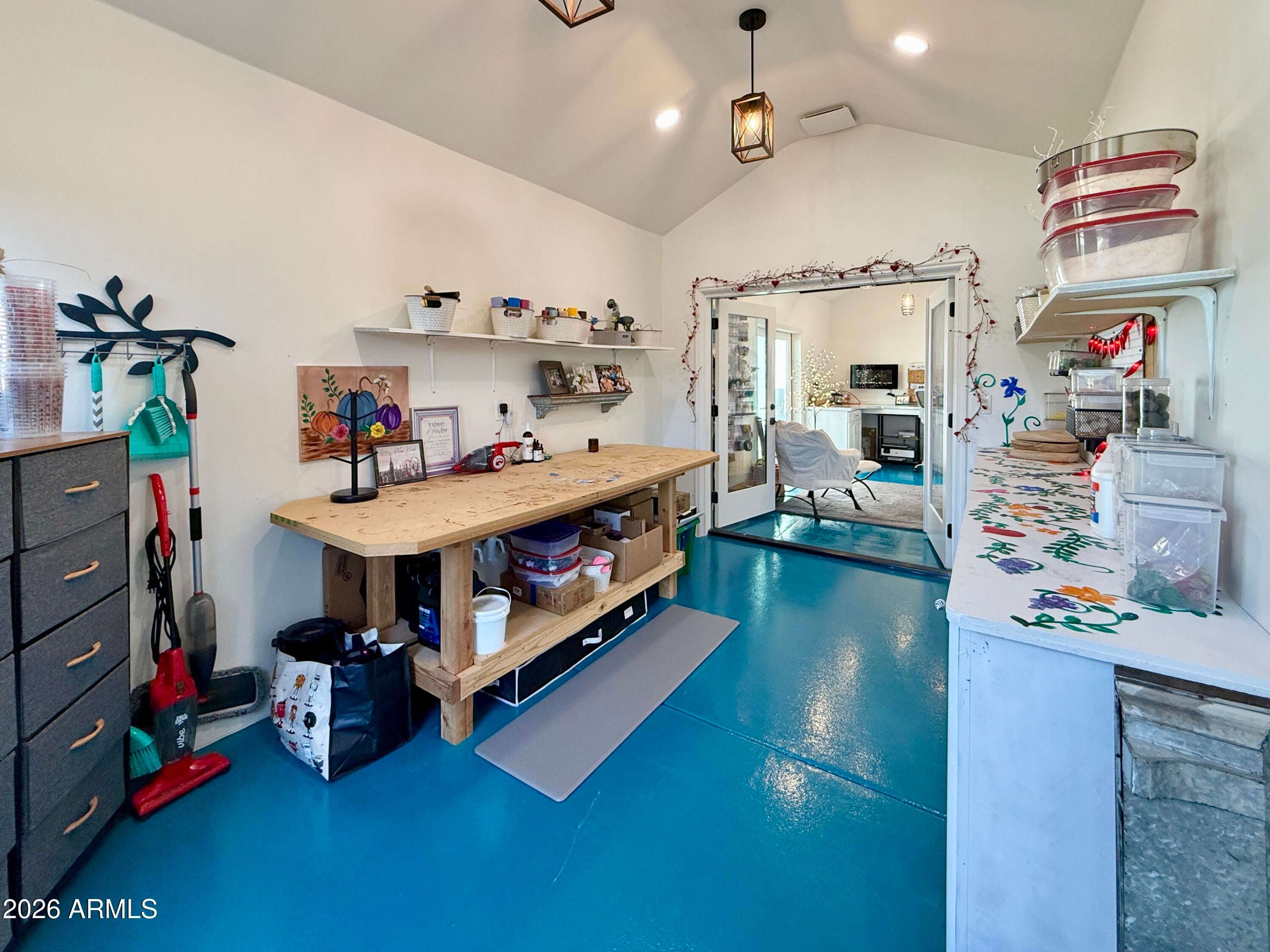 SCOTTSDALE FOOTHILLS - Residential