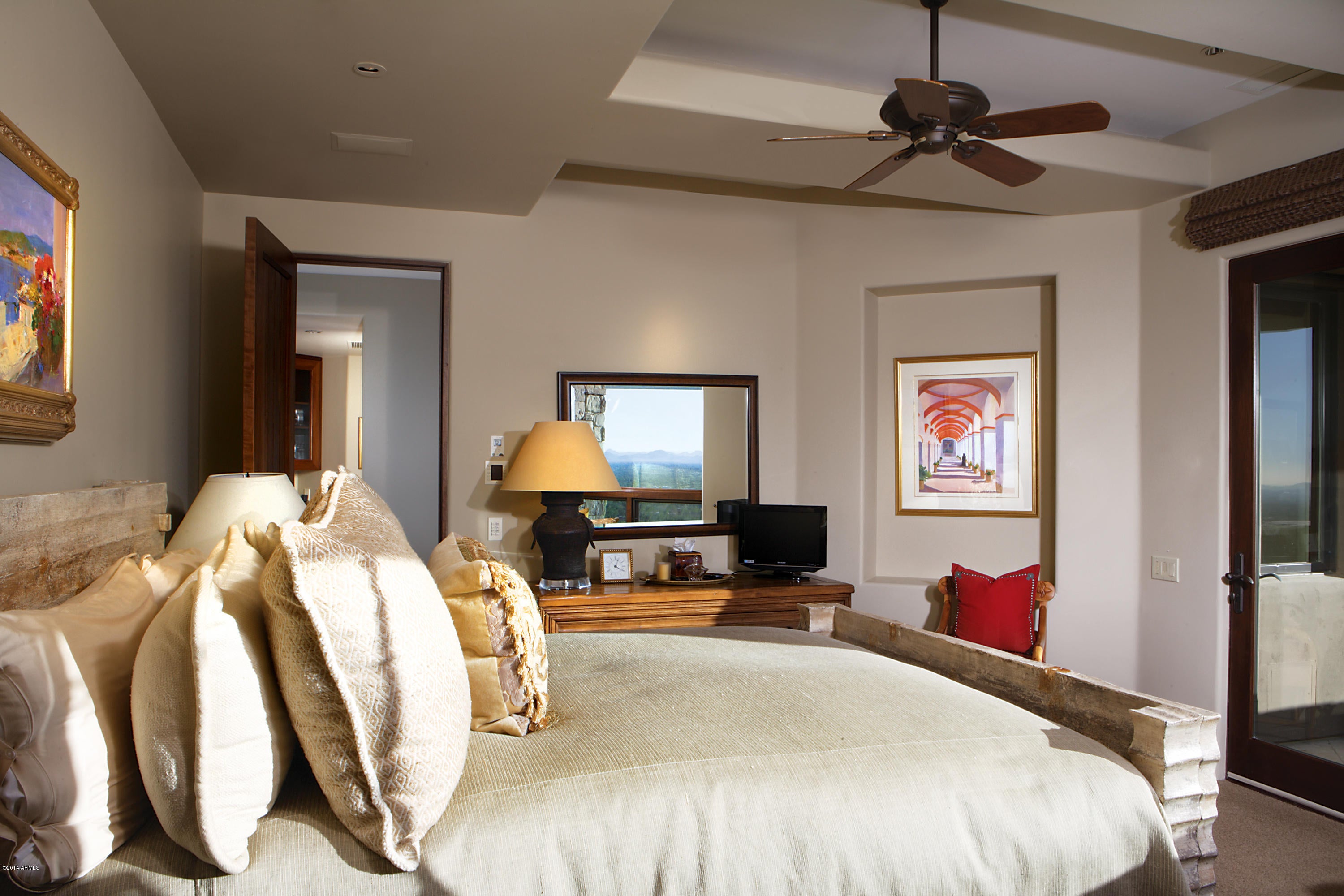 Estancia - Residential