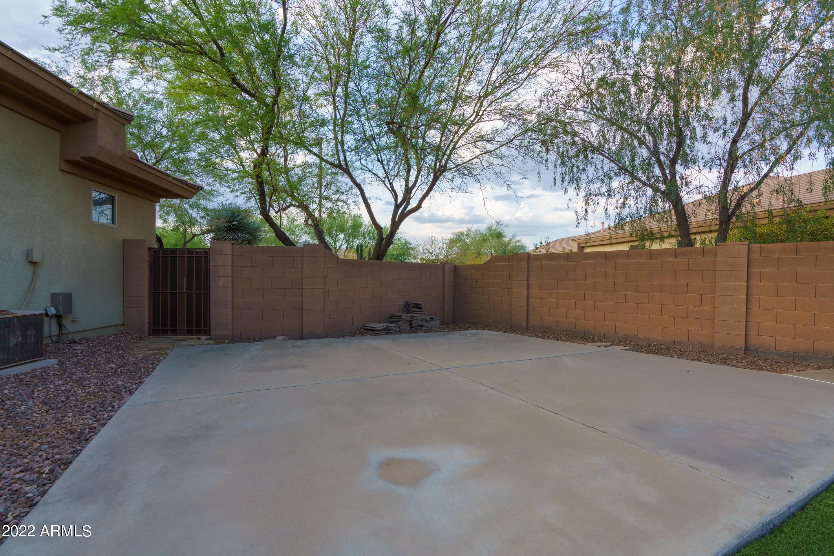 ANTHEM COUNTRY CLUB - Residential