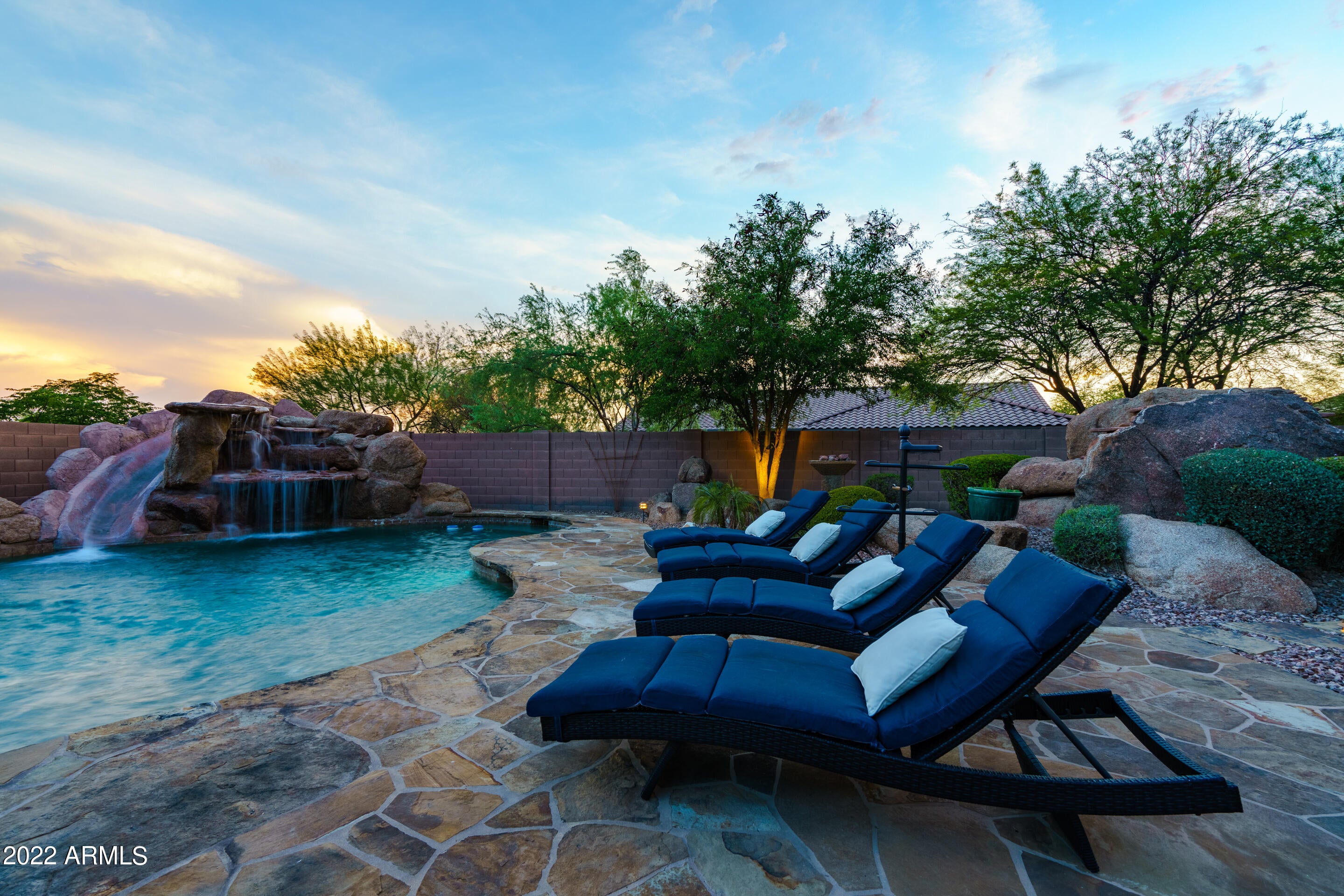 ANTHEM COUNTRY CLUB - Residential
