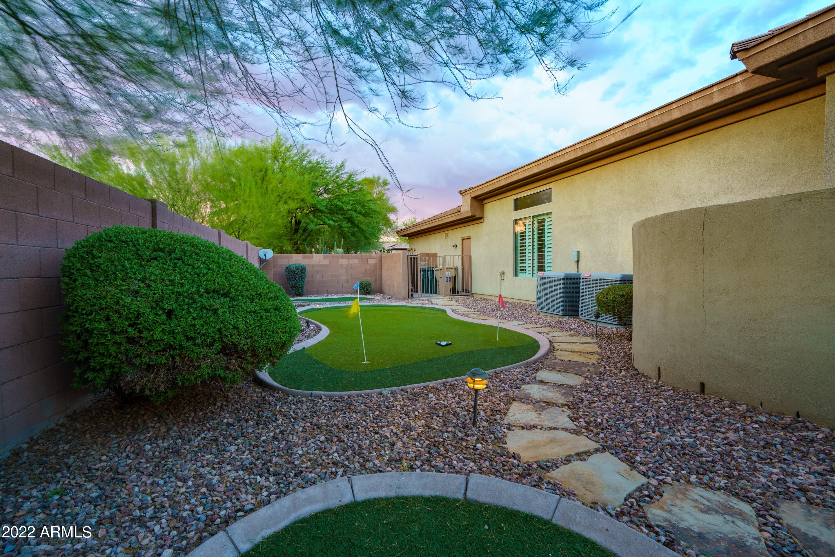 ANTHEM COUNTRY CLUB - Residential
