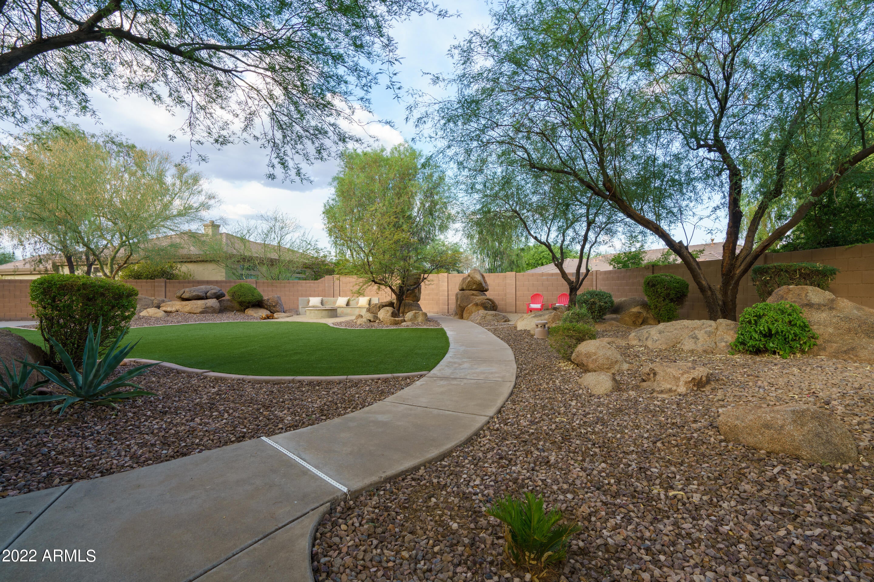 ANTHEM COUNTRY CLUB - Residential