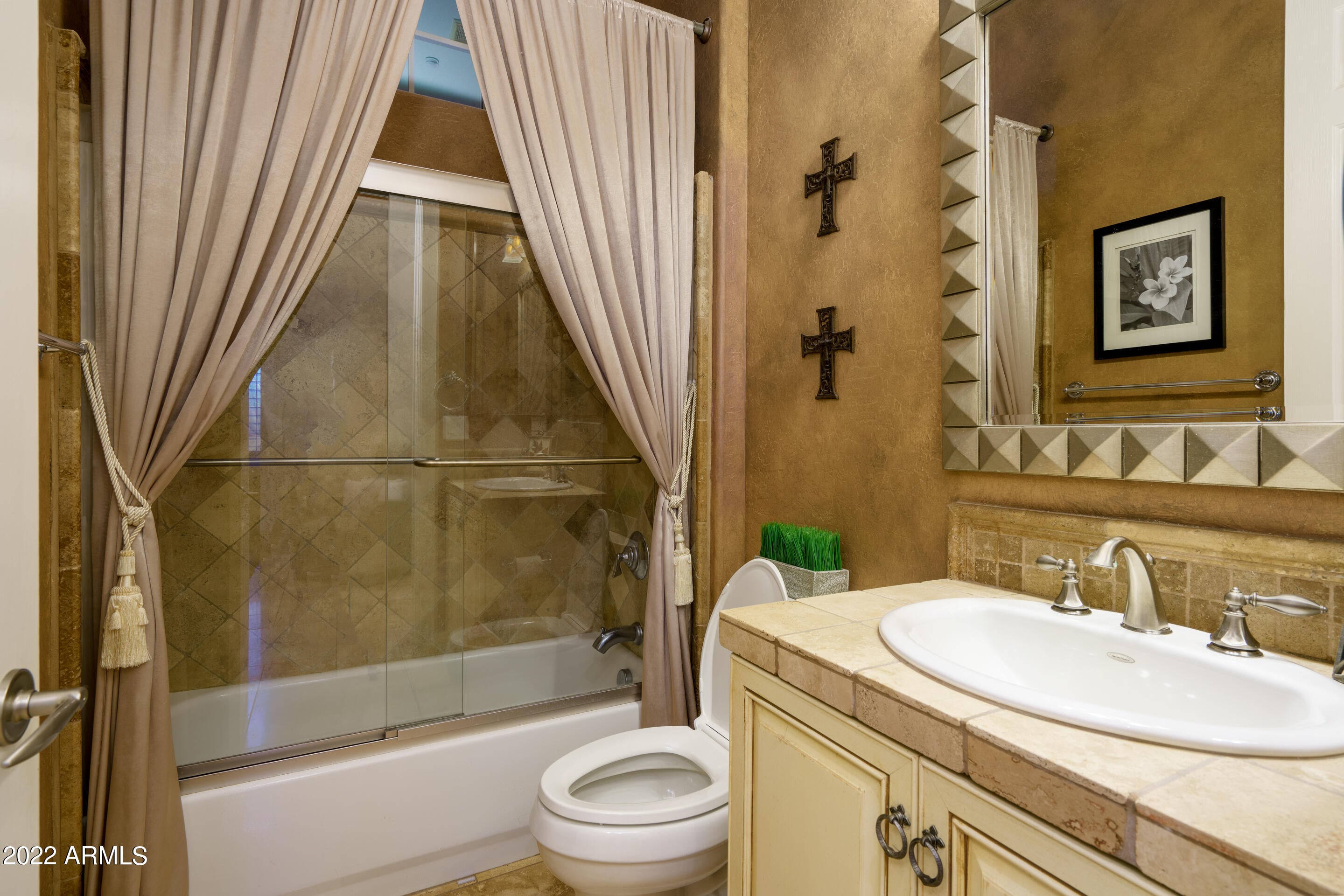 ANTHEM COUNTRY CLUB - Residential