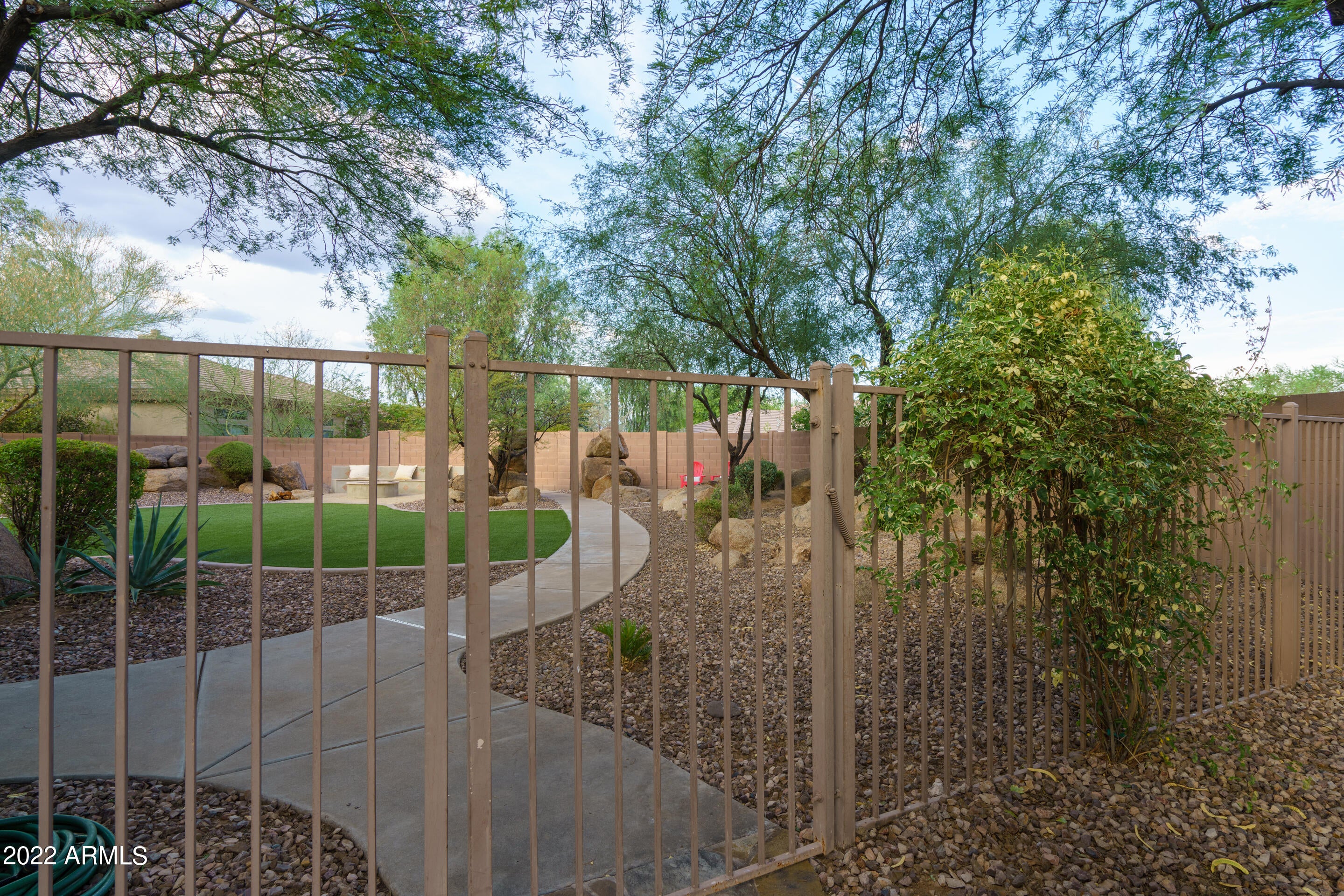 ANTHEM COUNTRY CLUB - Residential