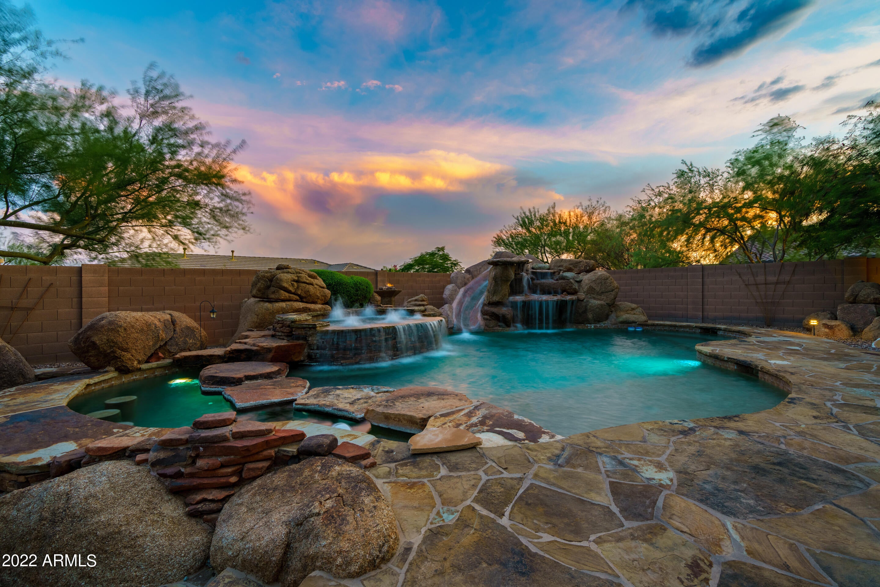 ANTHEM COUNTRY CLUB - Residential