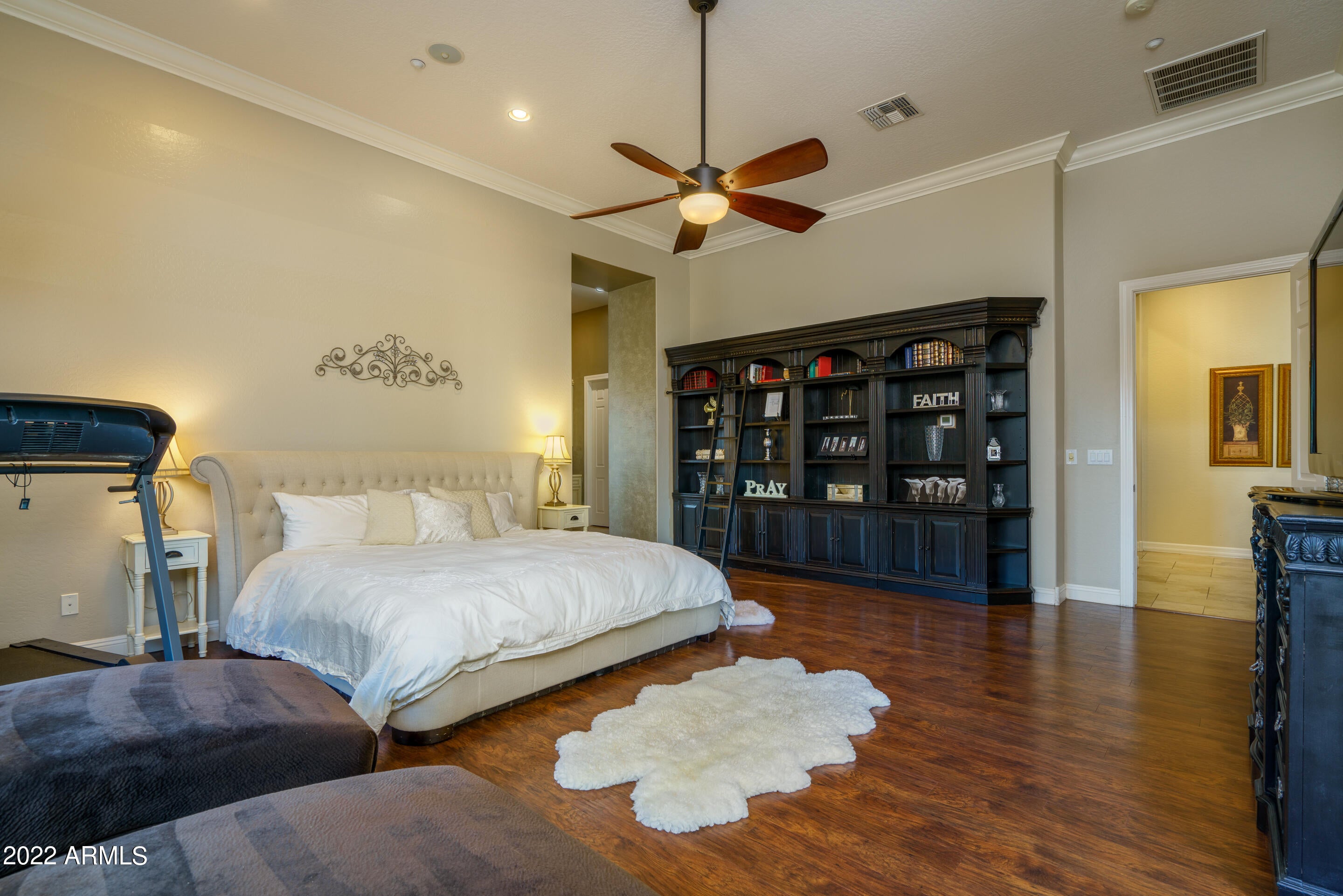 ANTHEM COUNTRY CLUB - Residential