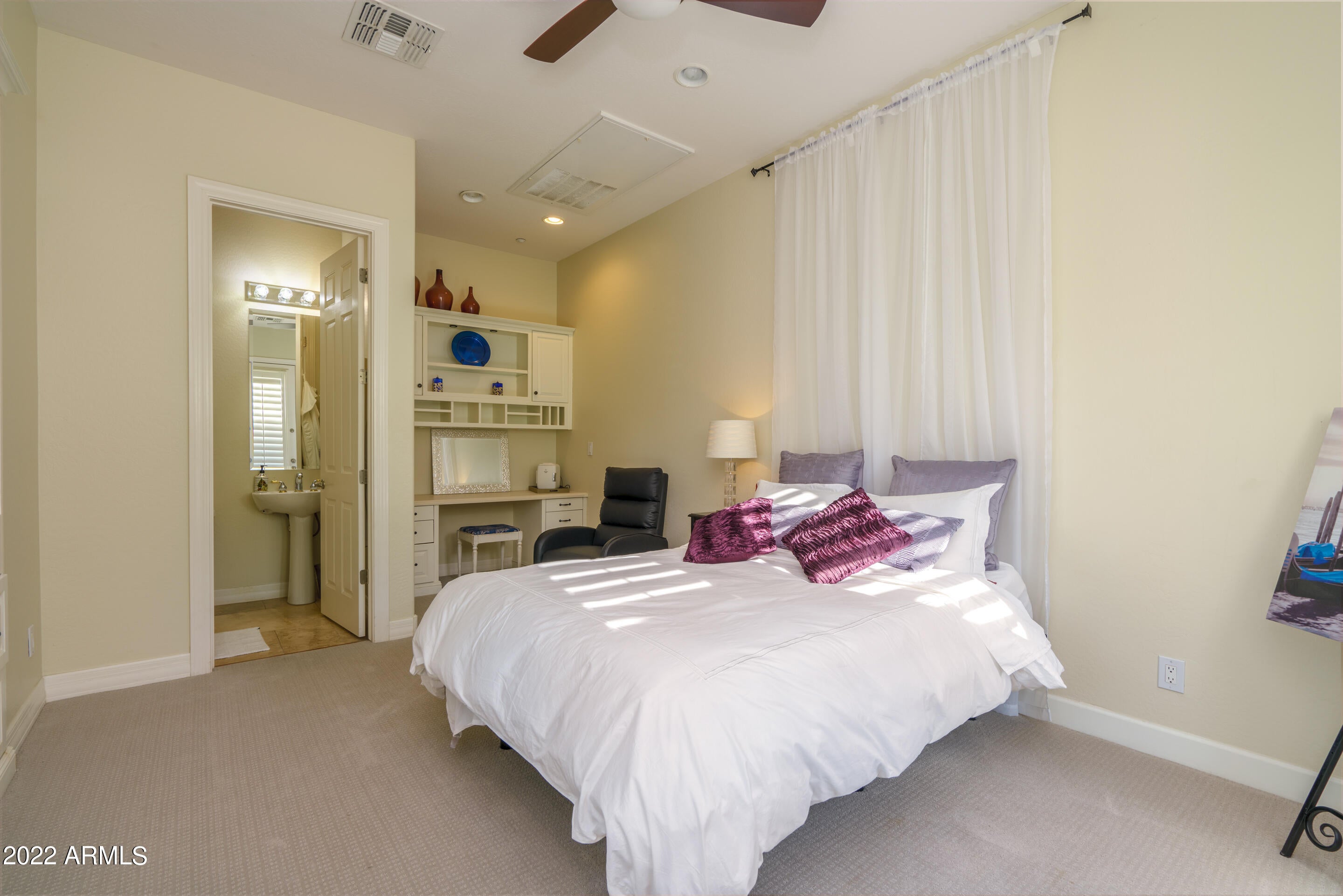 ANTHEM COUNTRY CLUB - Residential