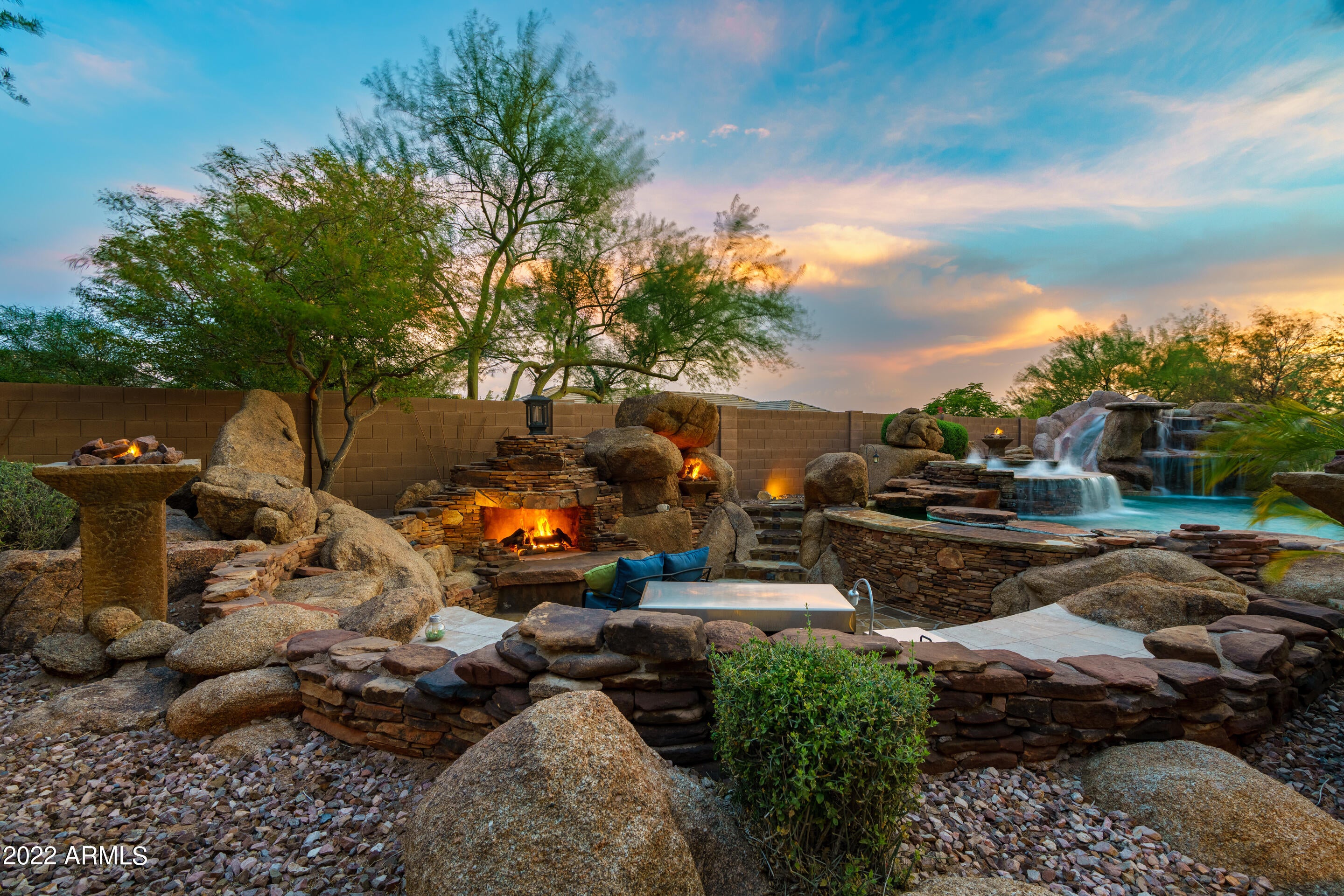 ANTHEM COUNTRY CLUB - Residential