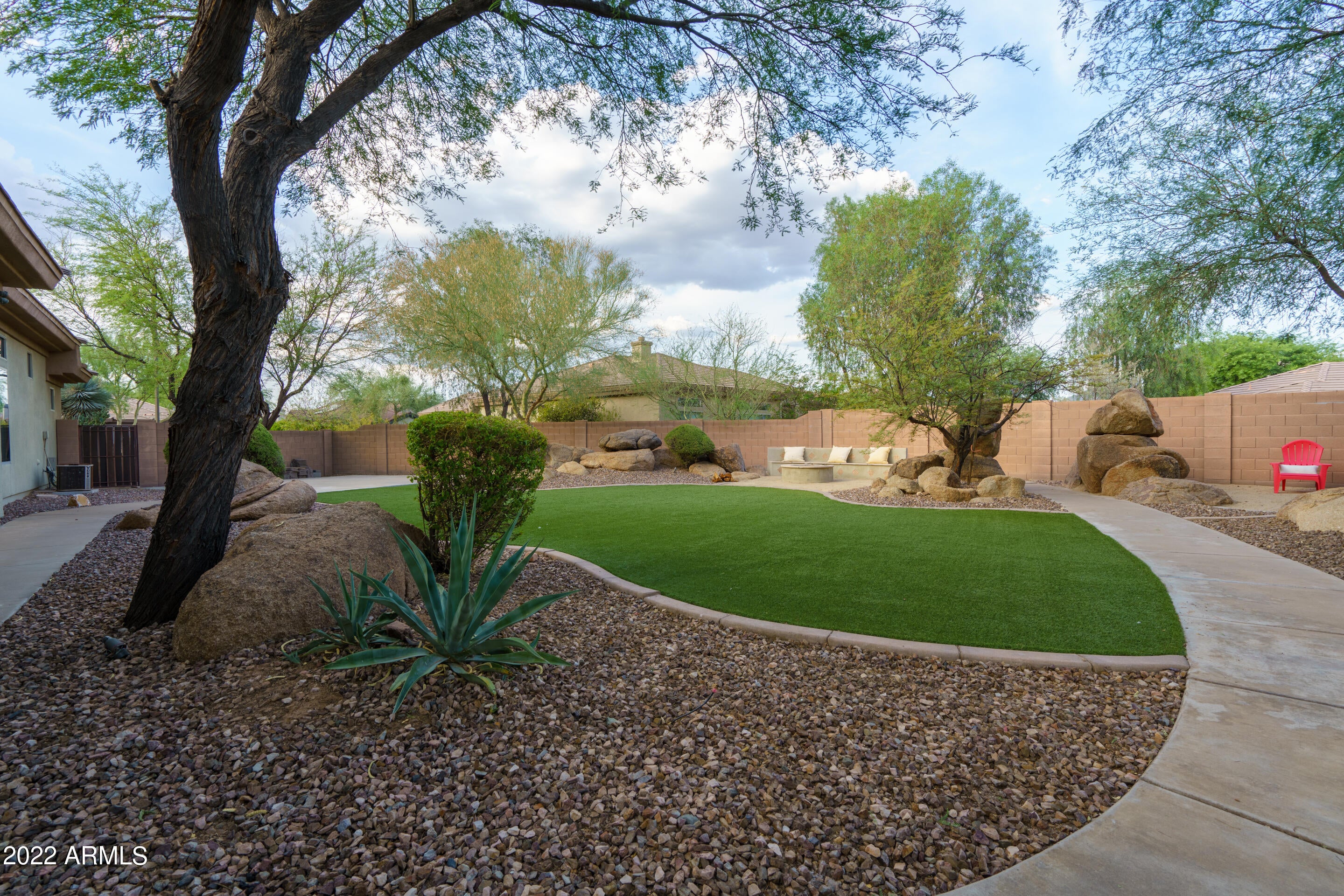 ANTHEM COUNTRY CLUB - Residential