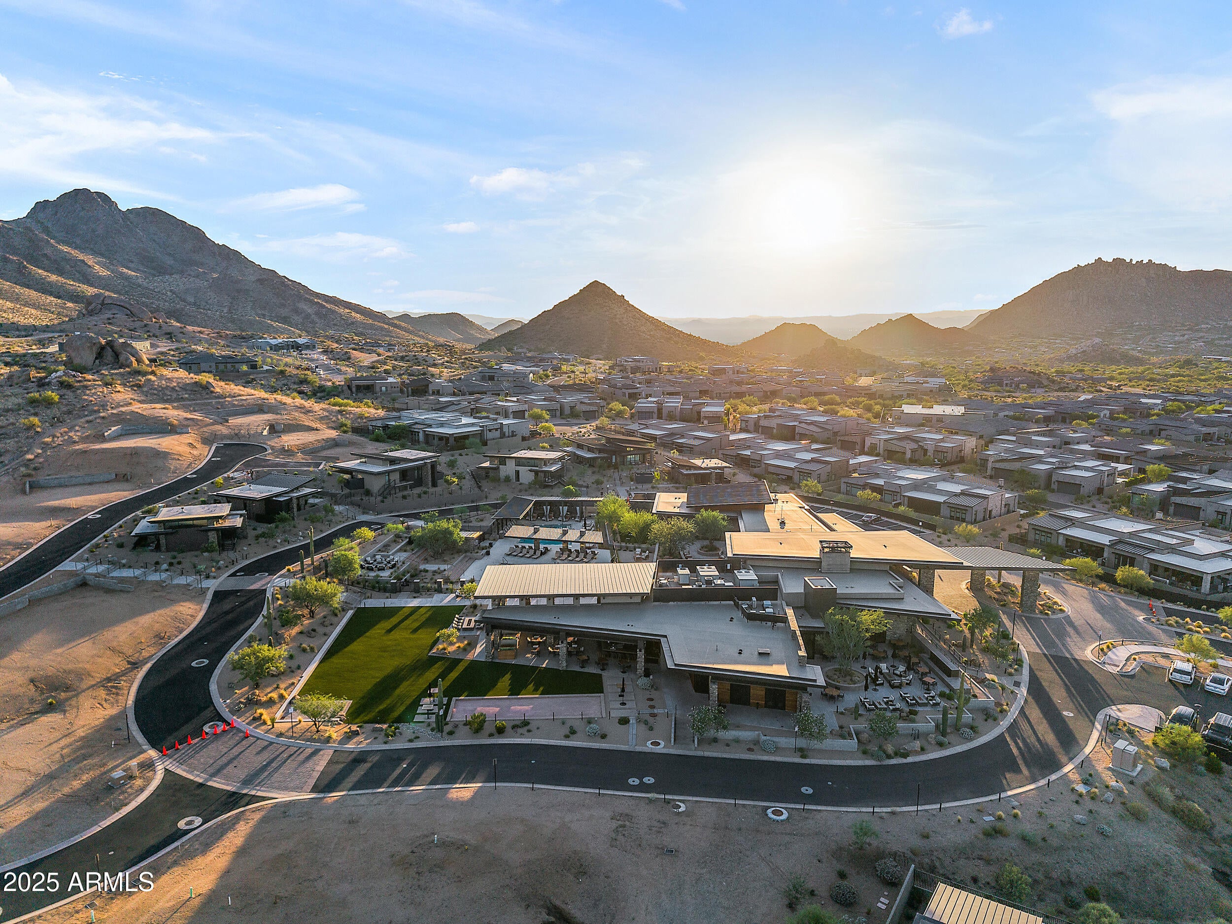 SERENO CANYON PARCEL J PHASE 4 LOTS 177-194 & TRAC - Residential