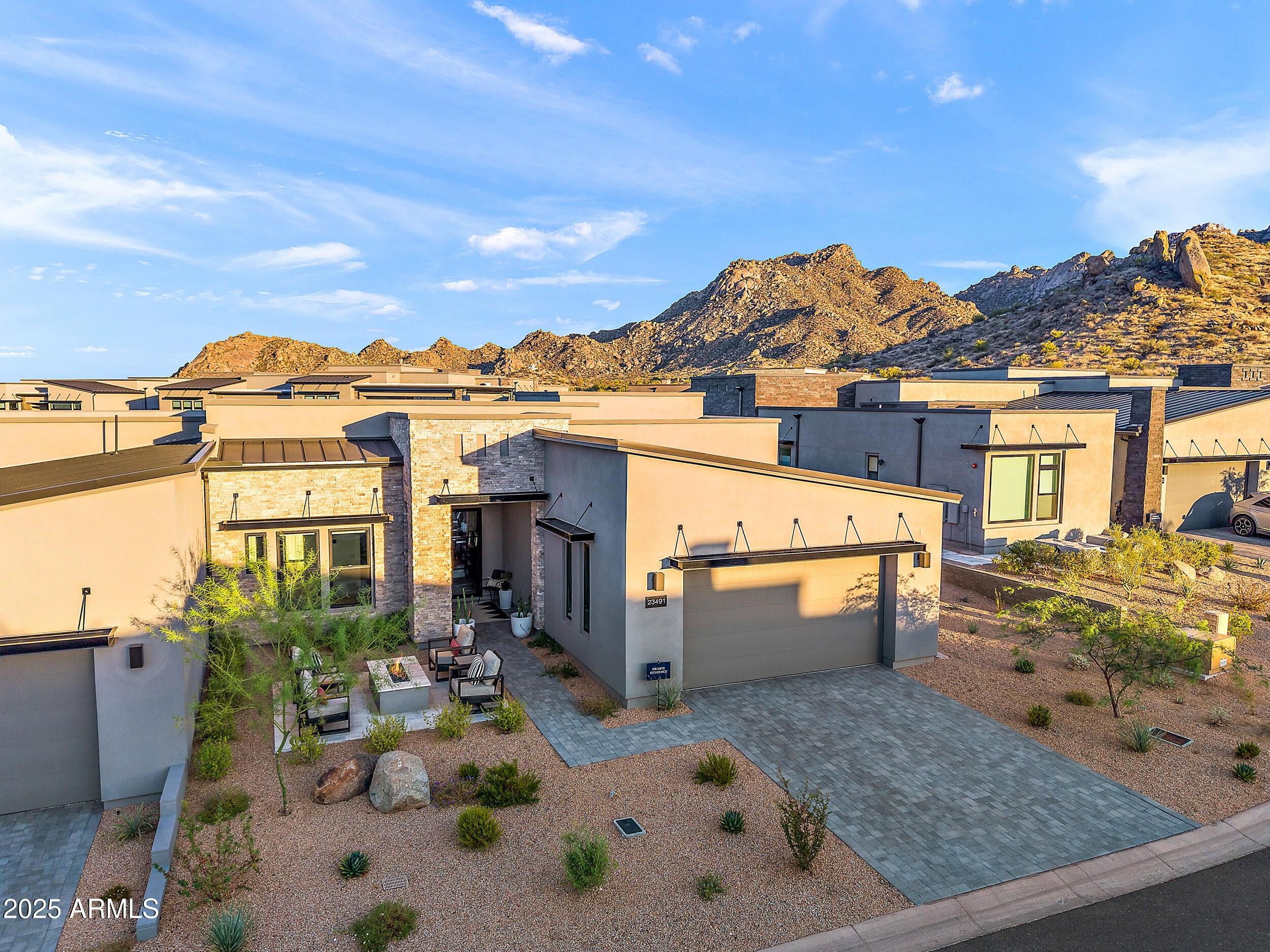 SERENO CANYON PARCEL J PHASE 4 LOTS 177-194 & TRAC - Residential