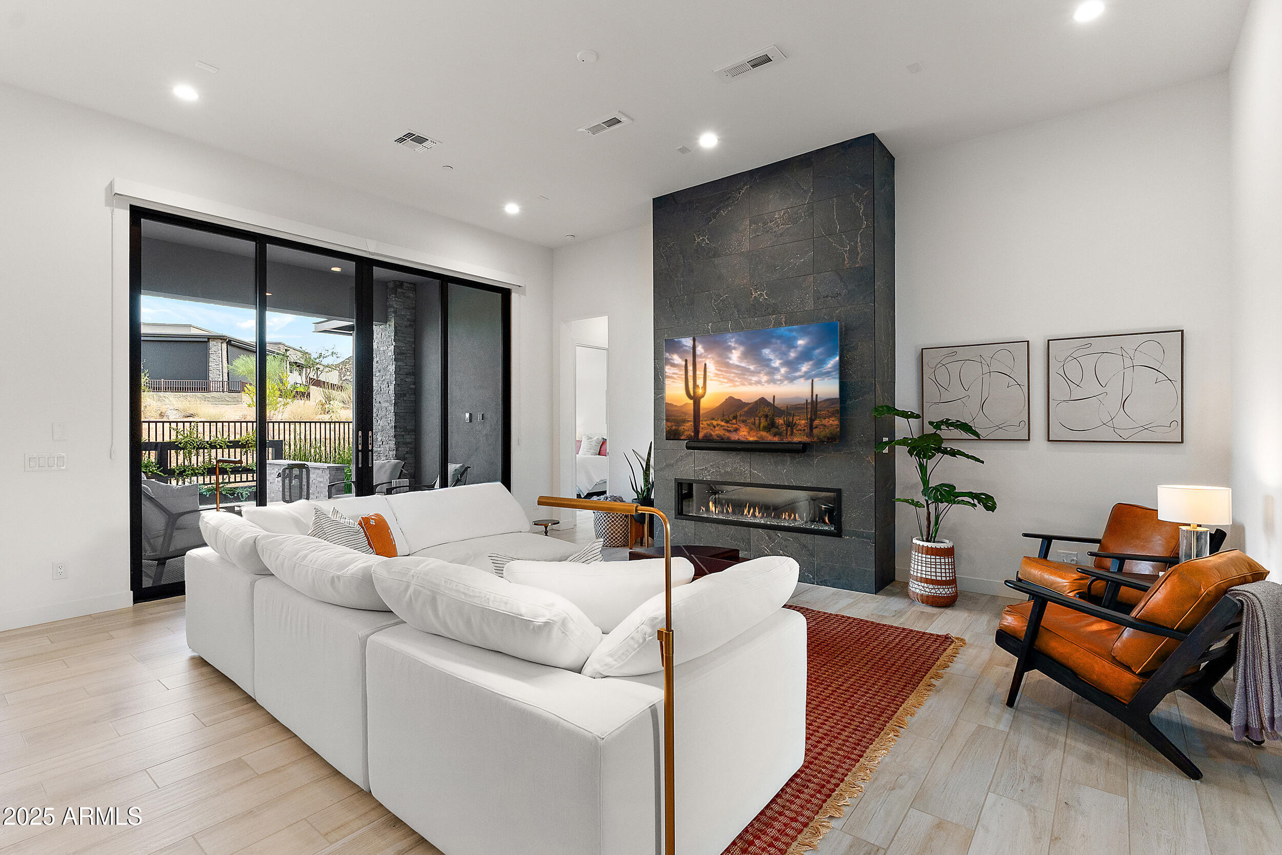 SERENO CANYON PARCEL J PHASE 4 LOTS 177-194 & TRAC - Residential