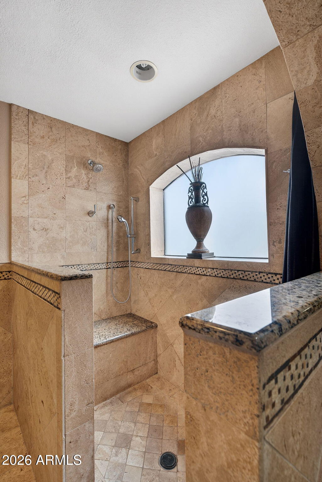 LEGANTE PASEO - Residential
