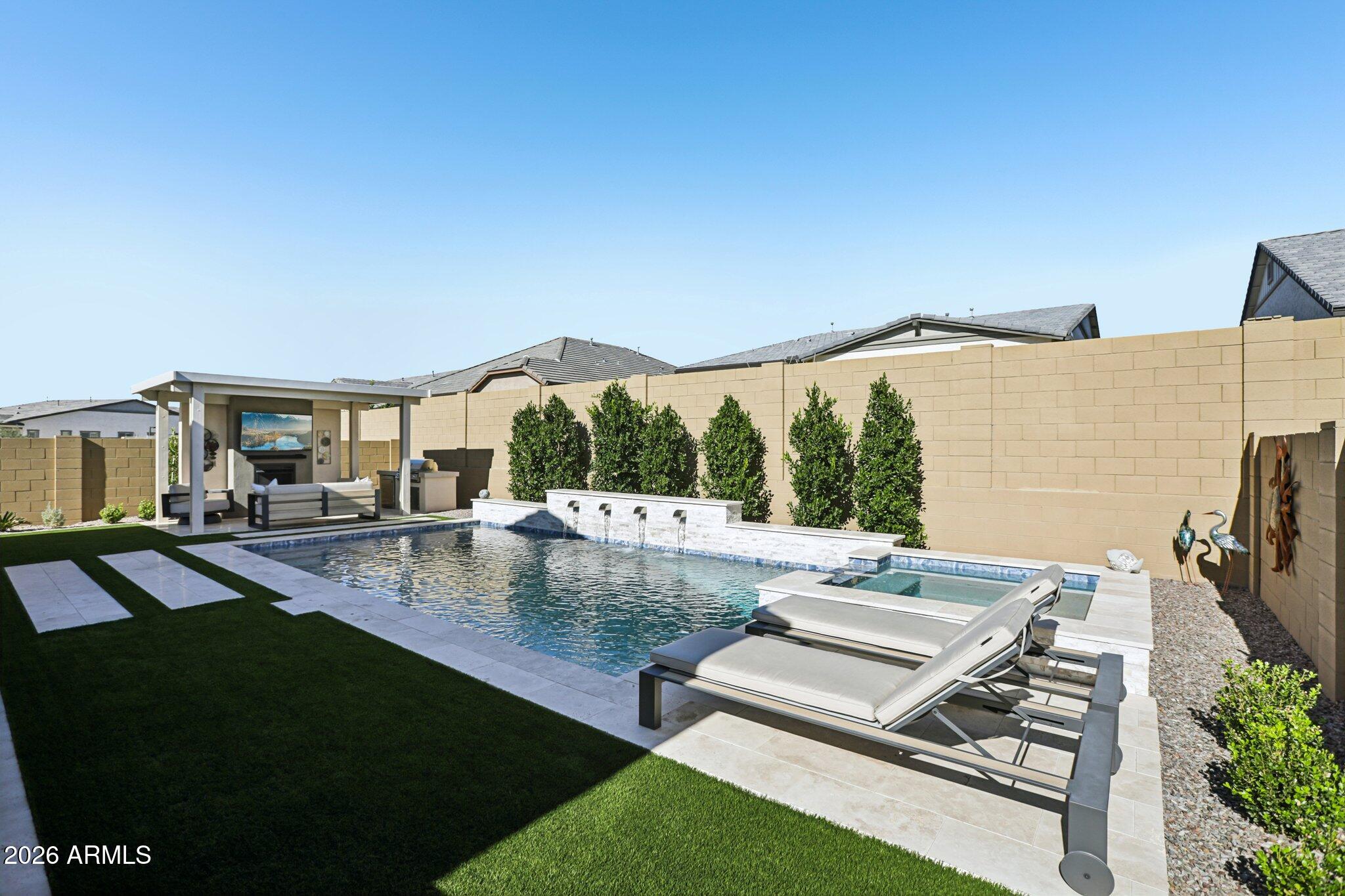 MONTELUNA - Residential