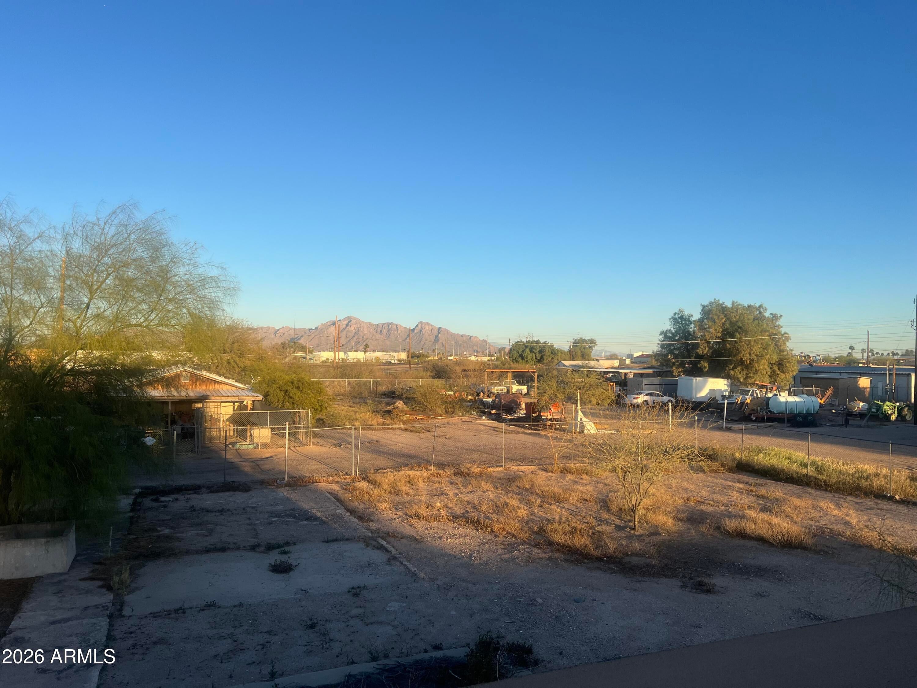 COTTON CITY (PROPER) - Commercial Sale