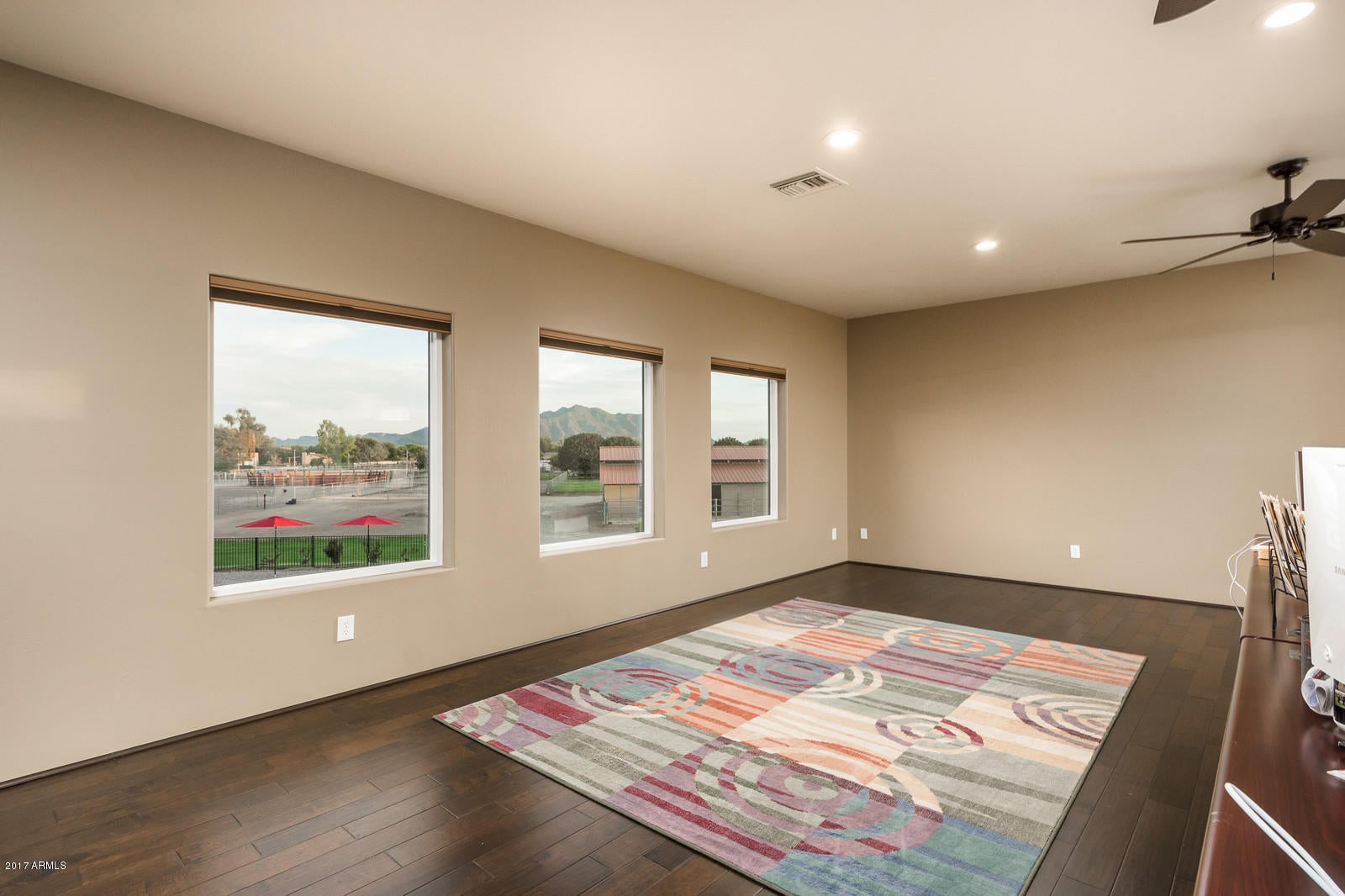 No HOA - Residential