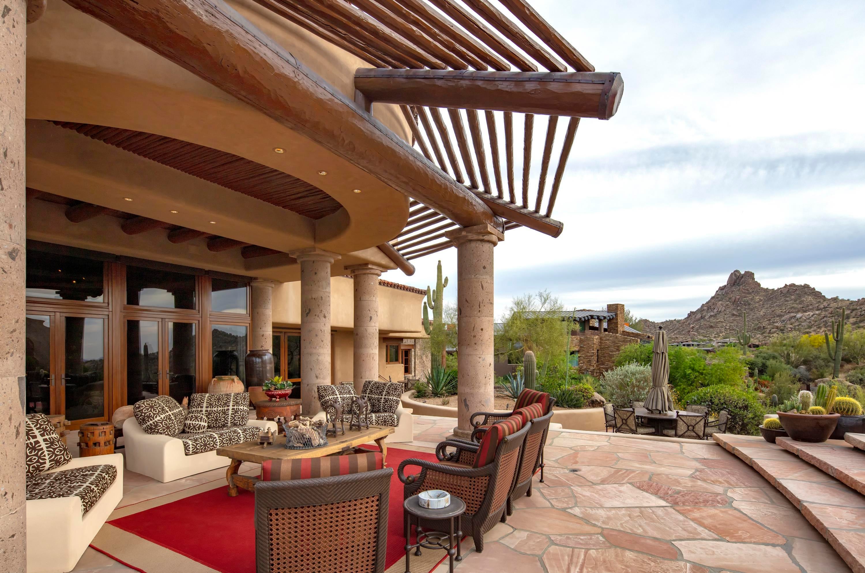 ESTANCIA - Residential