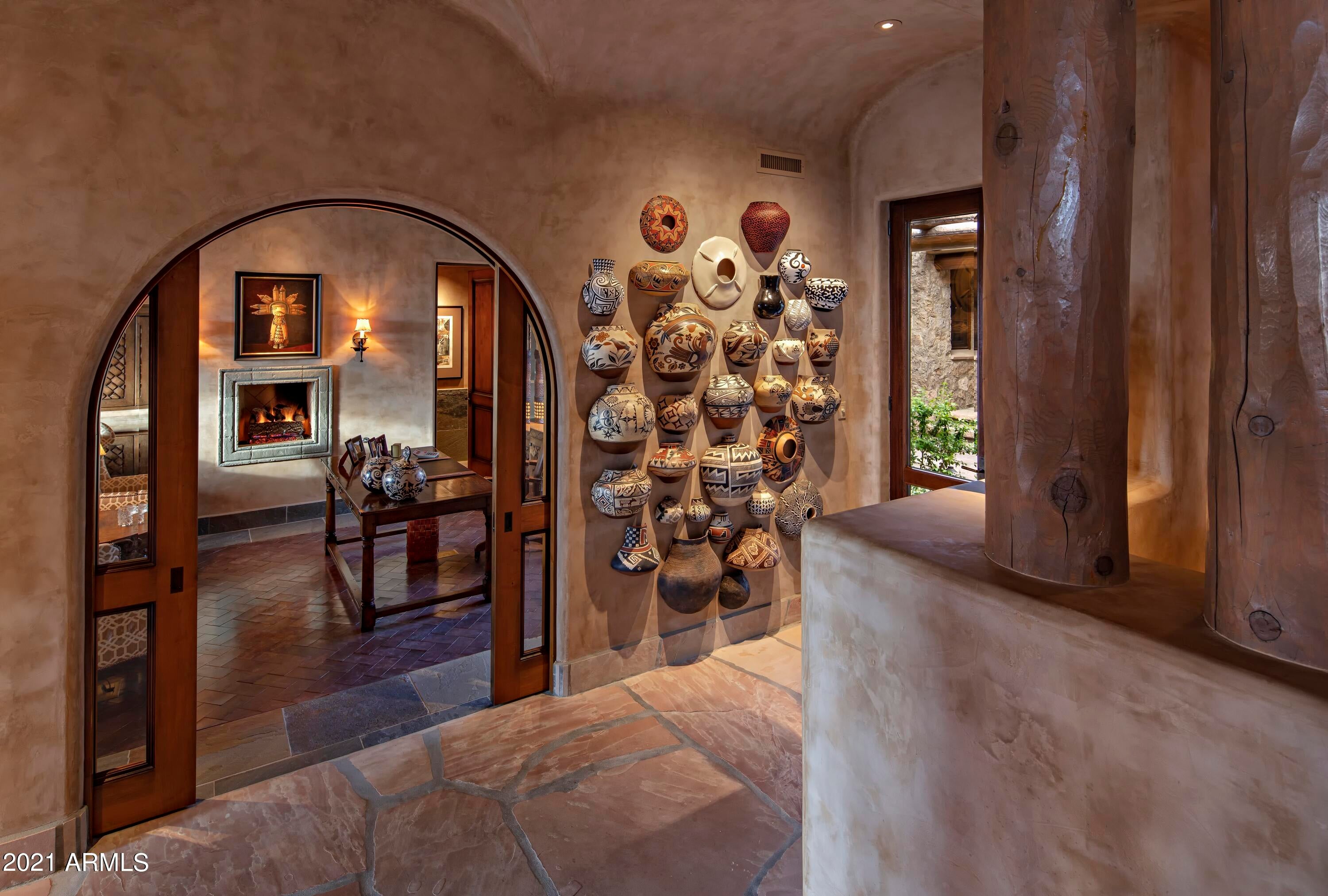 ESTANCIA - Residential