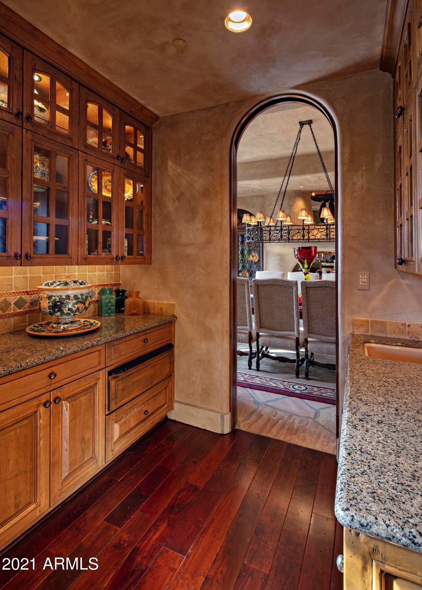 ESTANCIA - Residential