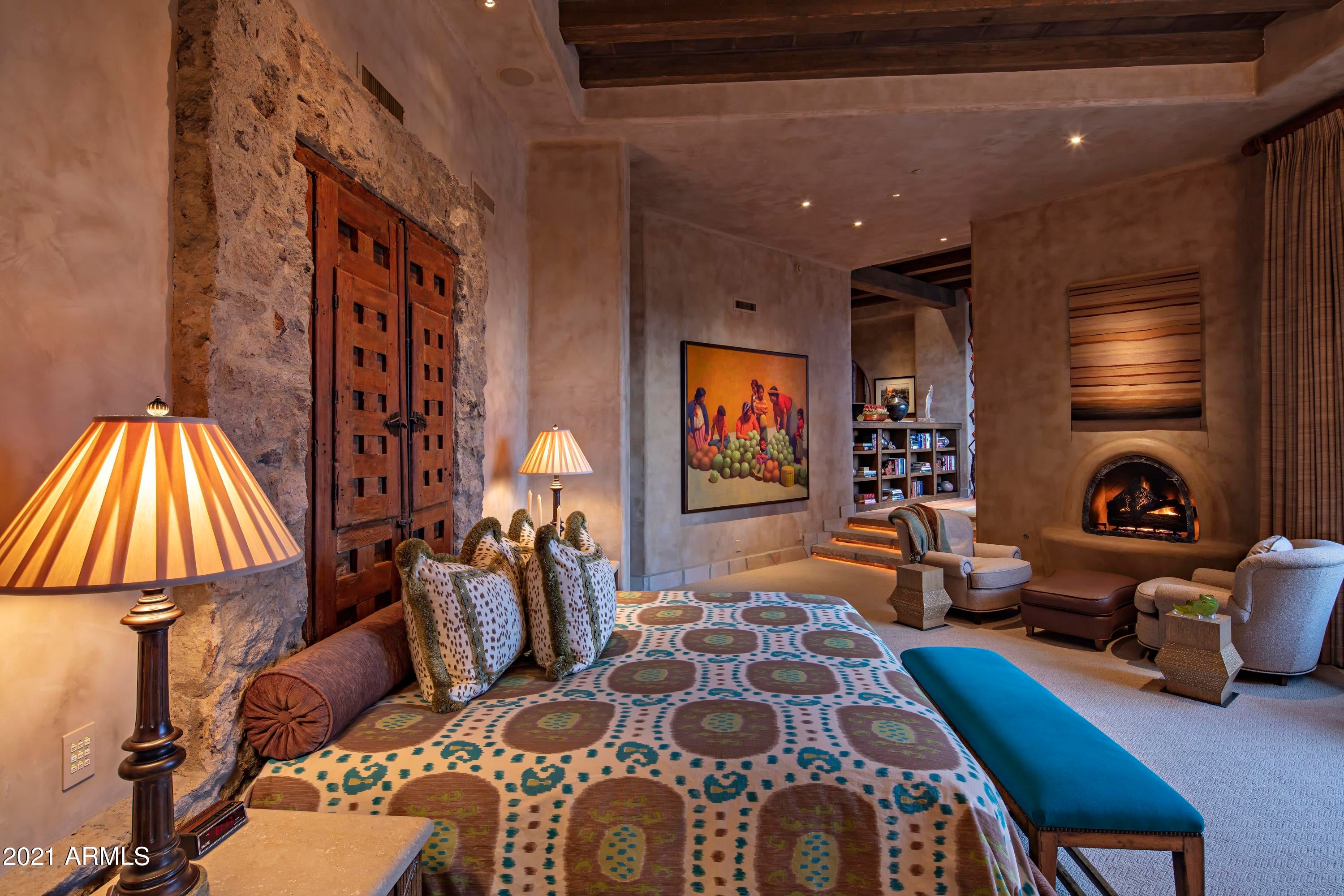 ESTANCIA - Residential