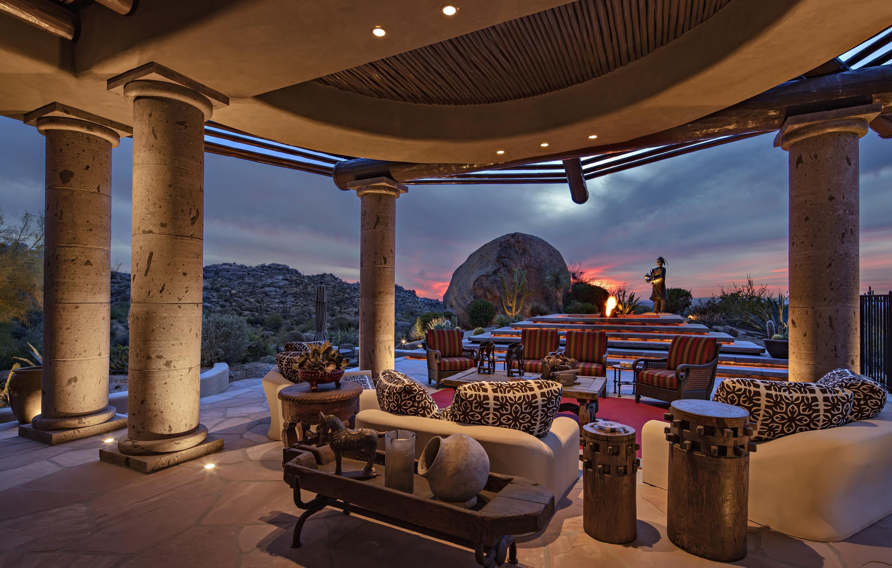 ESTANCIA - Residential