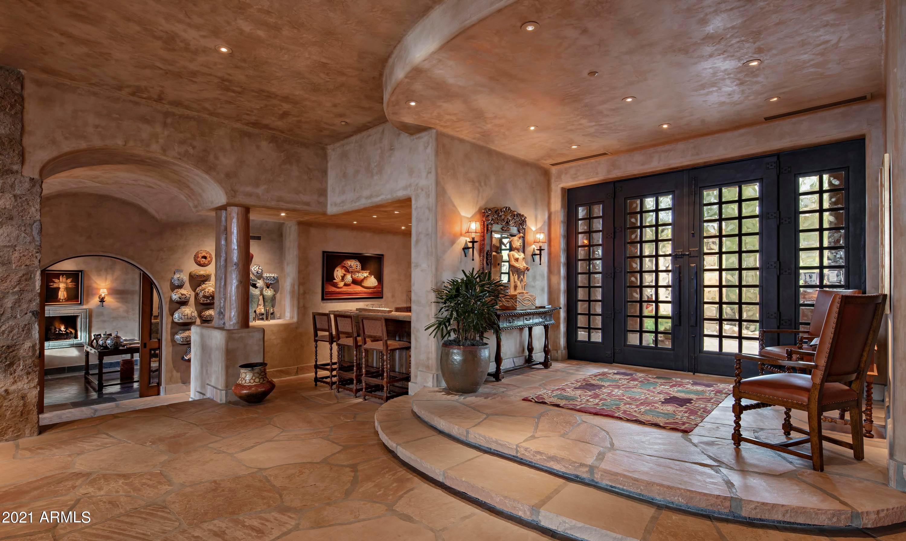 ESTANCIA - Residential