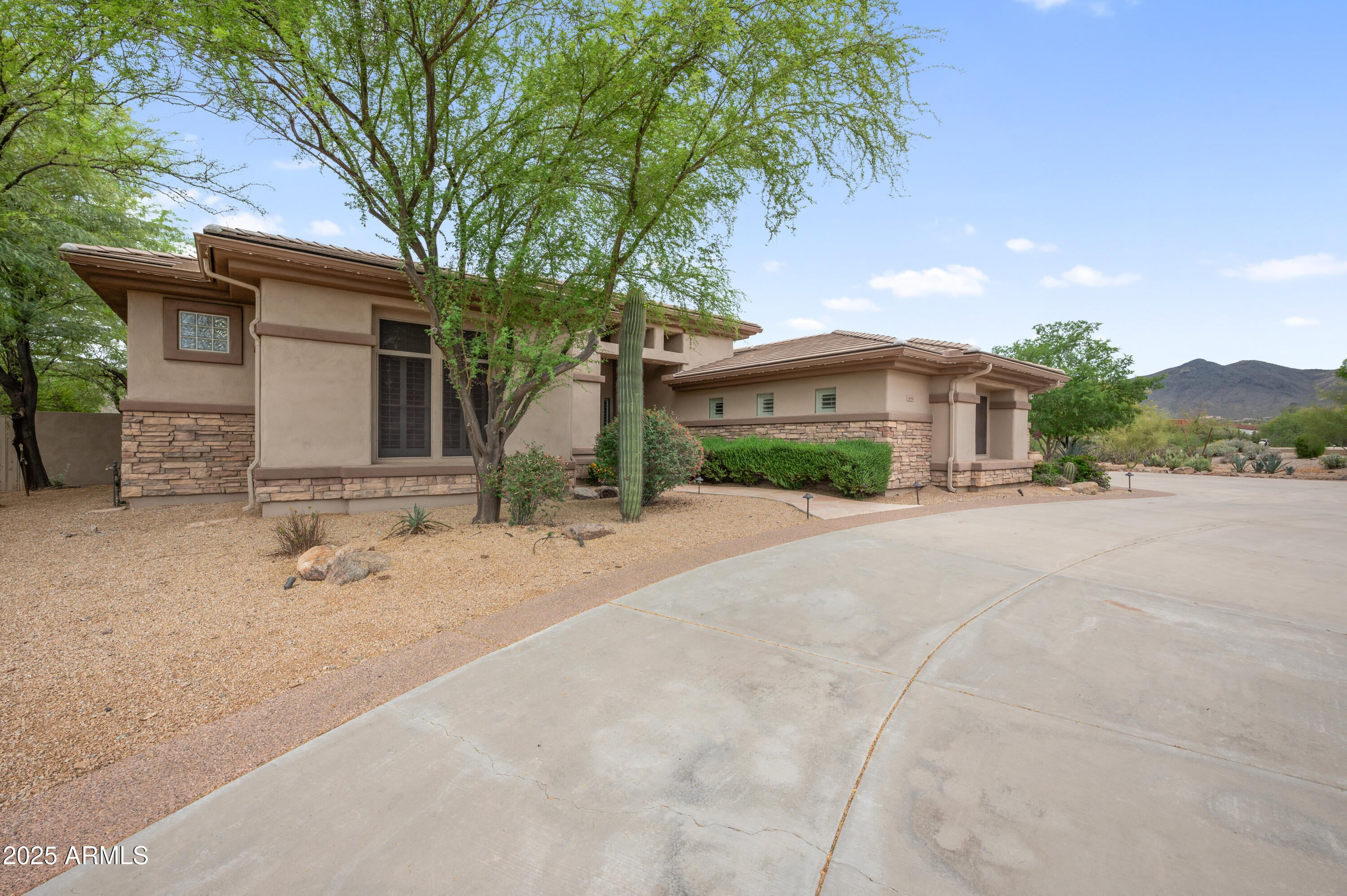 ESTADO DE CHOLLA - Residential
