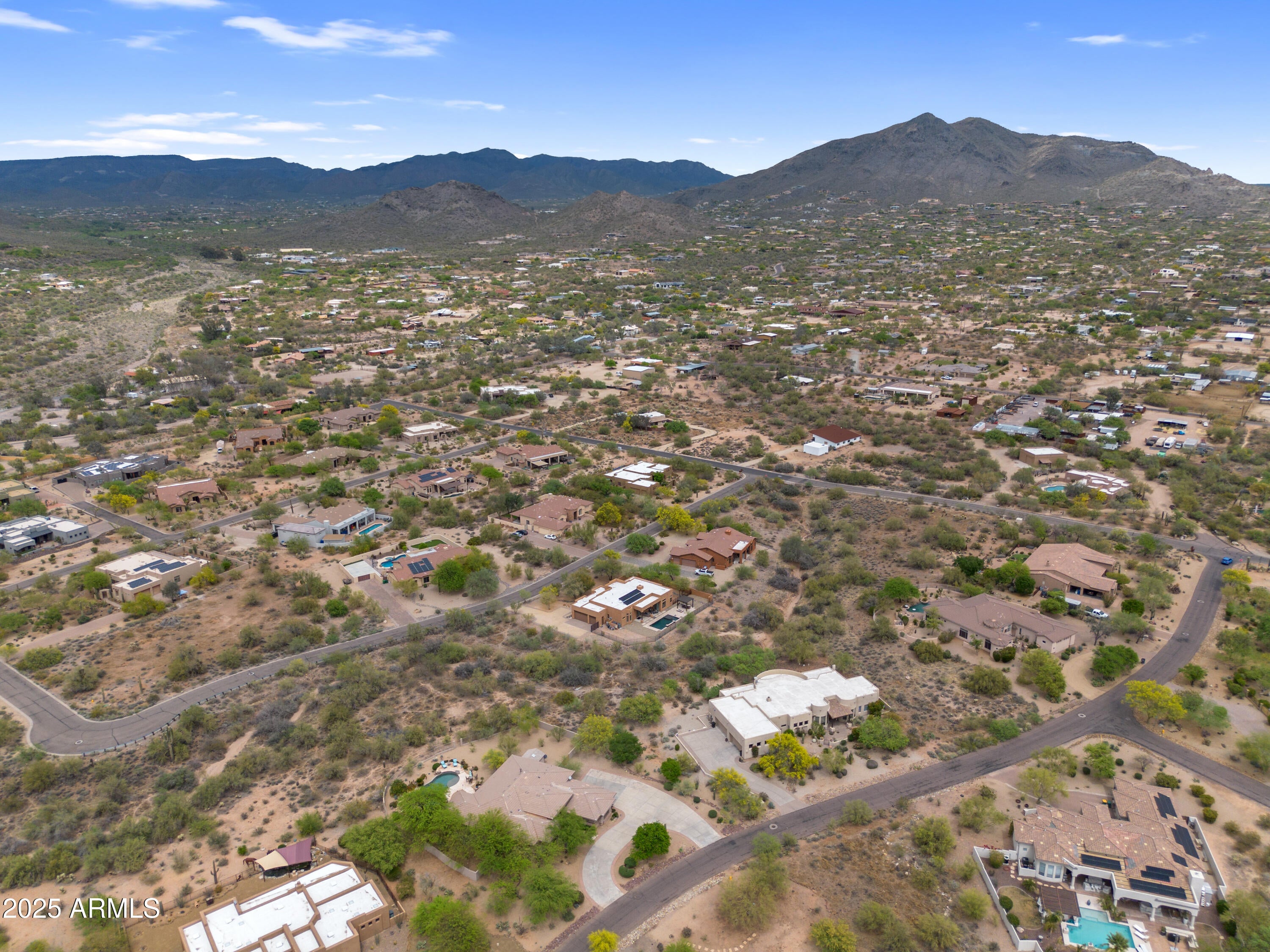 ESTADO DE CHOLLA - Residential