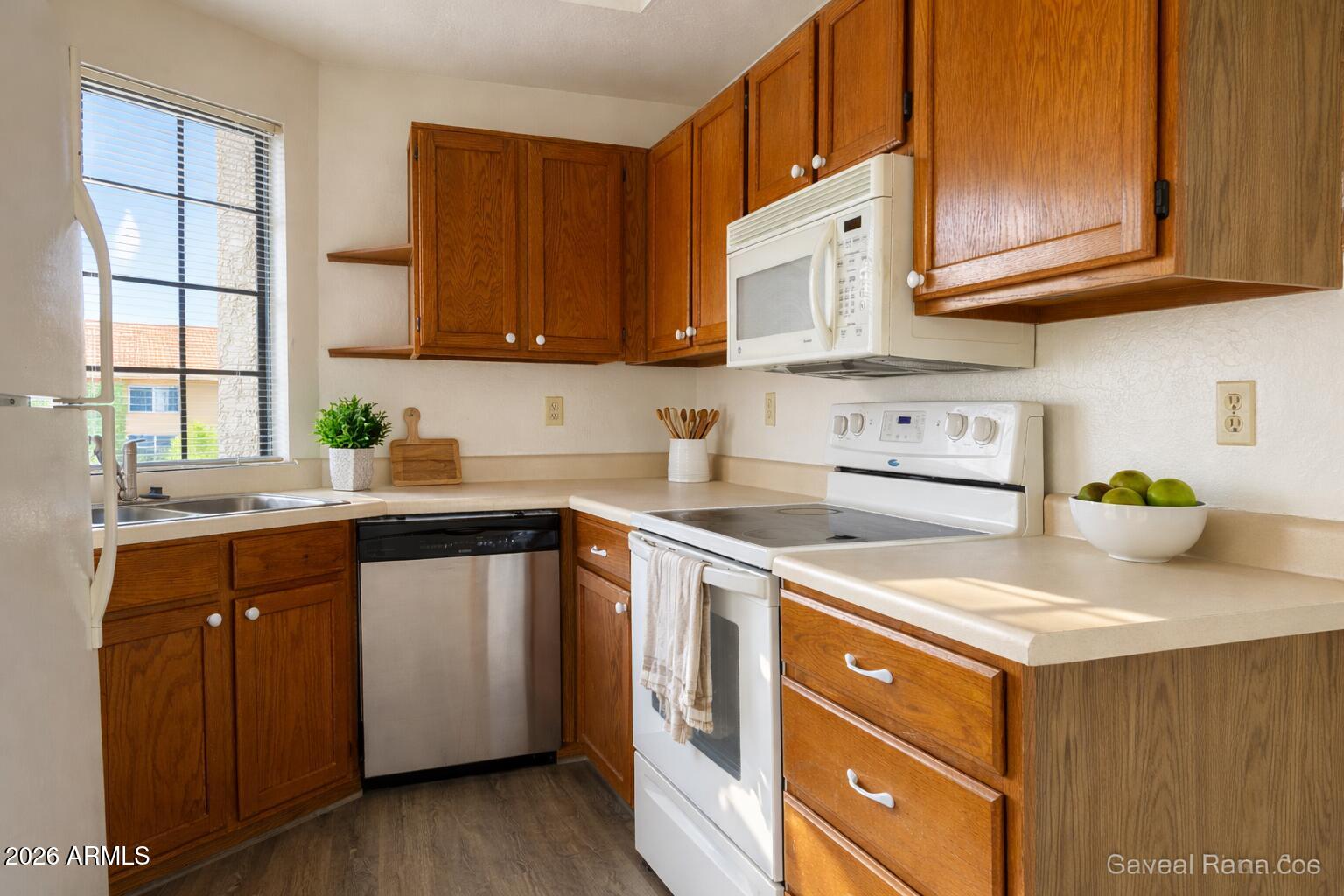 VILLAGES AT PARK CENTRE CONDOMINIUM - Residential