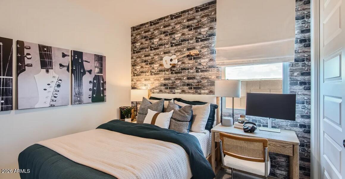 BLOSSOM ROCK DISCOVERY - Residential
