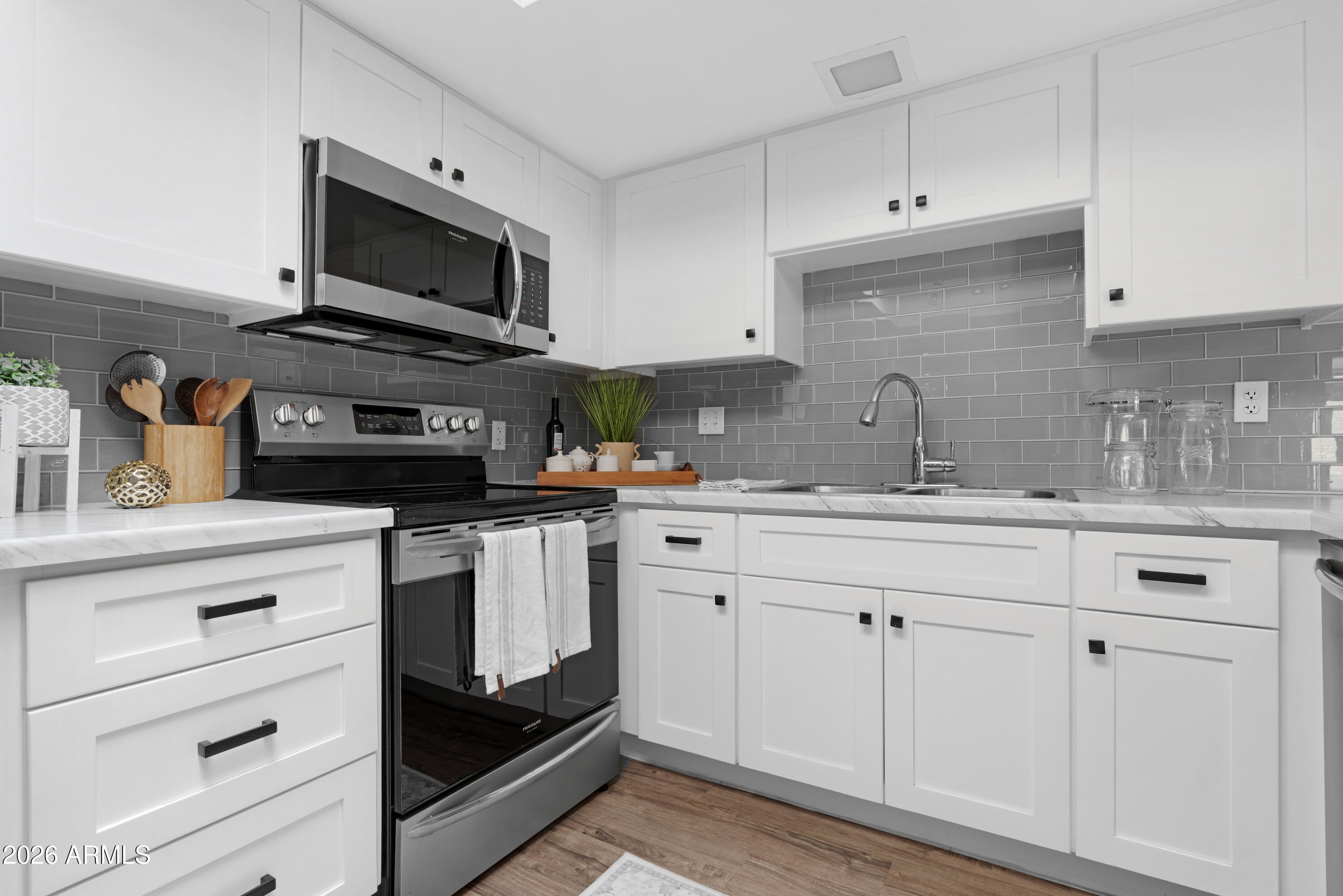 NORTHERN MANOR WEST 2 - Residential