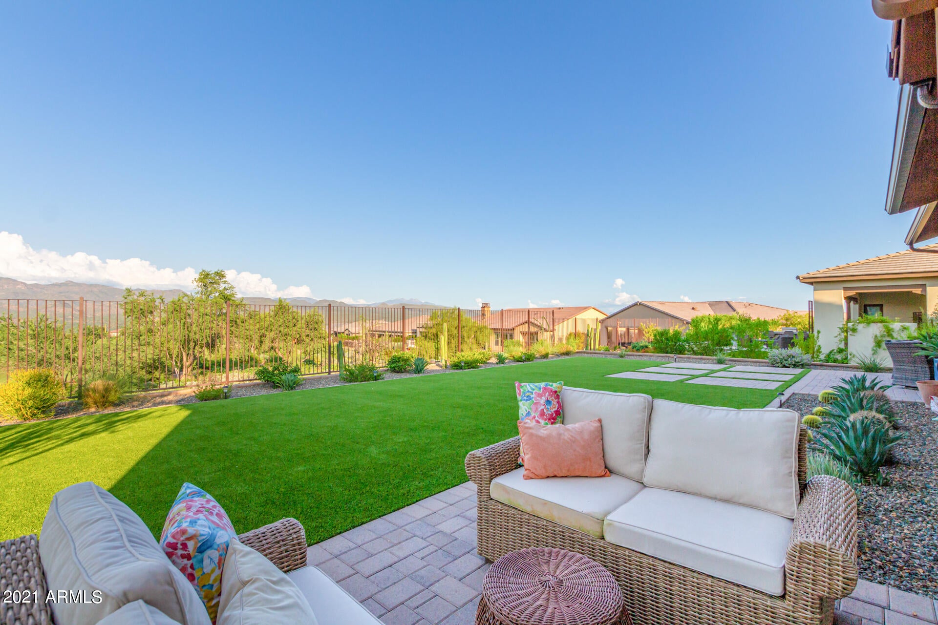 TRILOGY AT VERDE RIVER - Residential