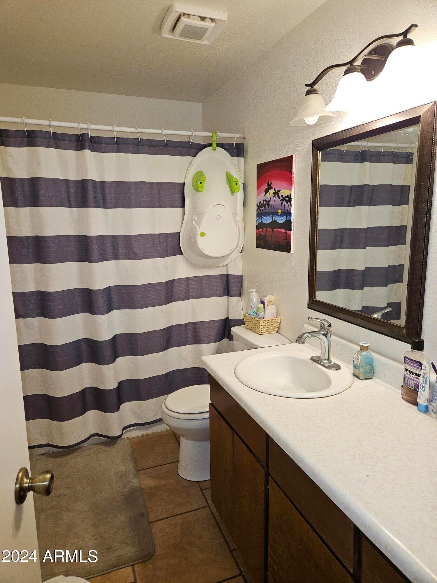 AMD ARIZONA CITY UNIT FIVE - Residential Income