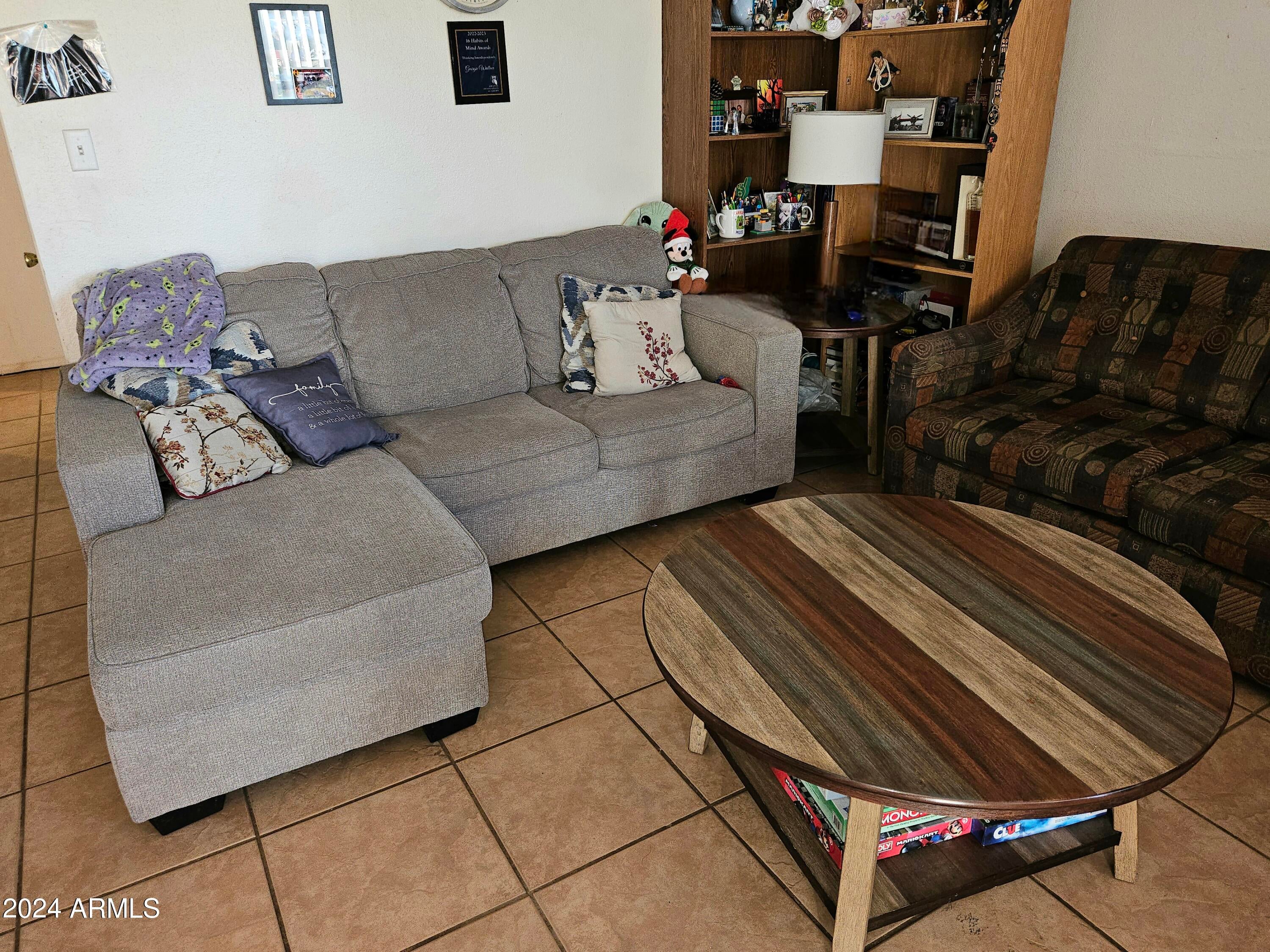 AMD ARIZONA CITY UNIT FIVE - Residential Income