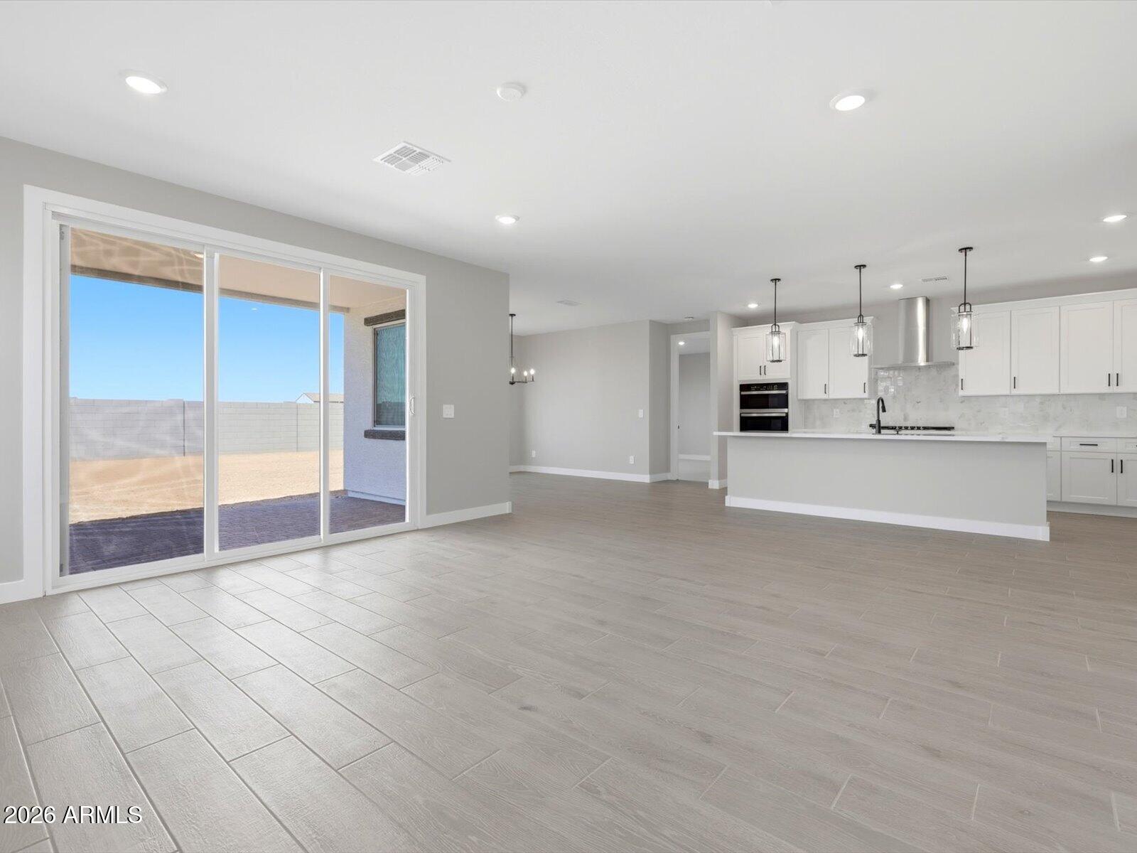 LEGACY PLACE PHASE 1 GLENDALE - Residential