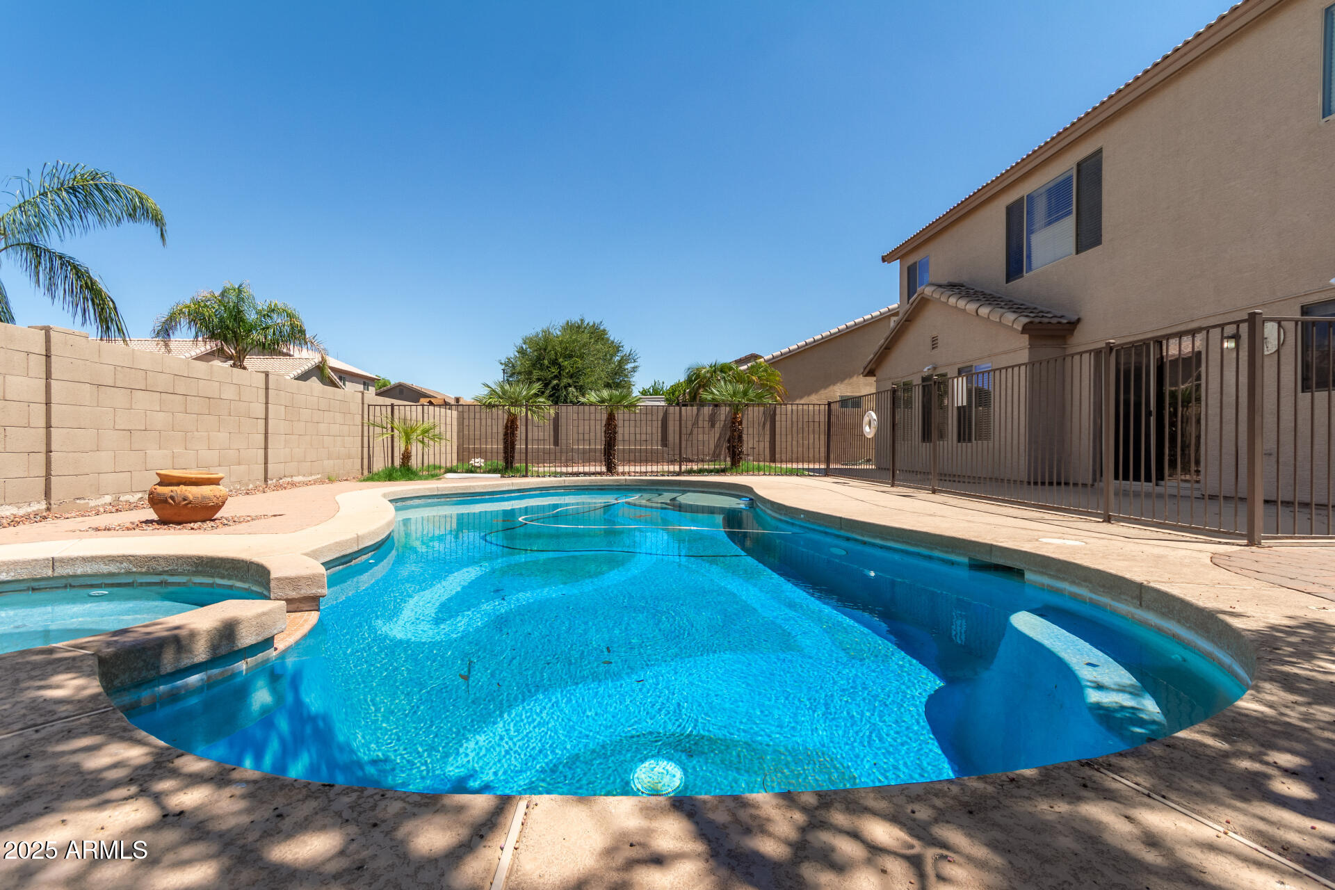 CAMBRIA PARCEL 7 - Residential