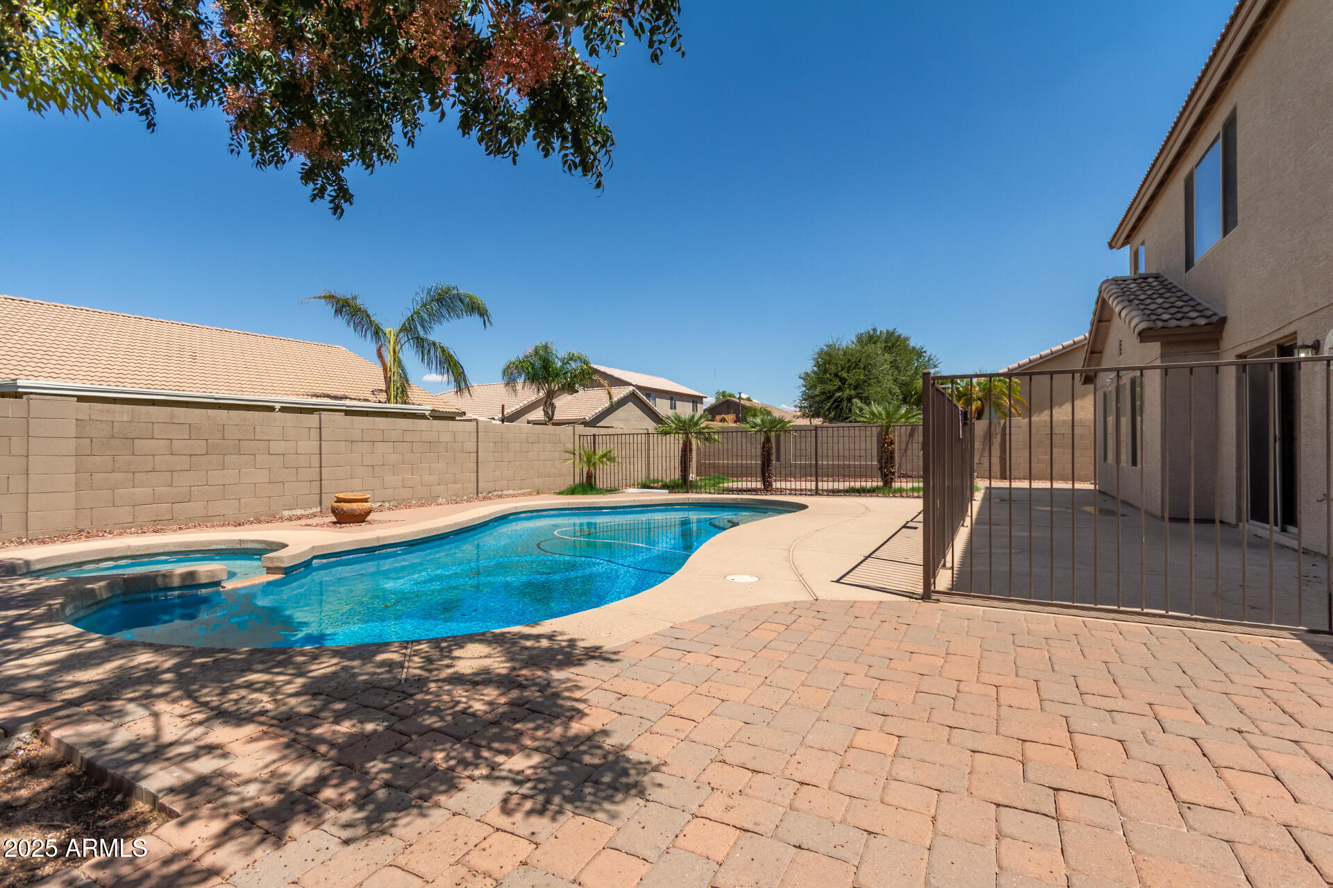 CAMBRIA PARCEL 7 - Residential