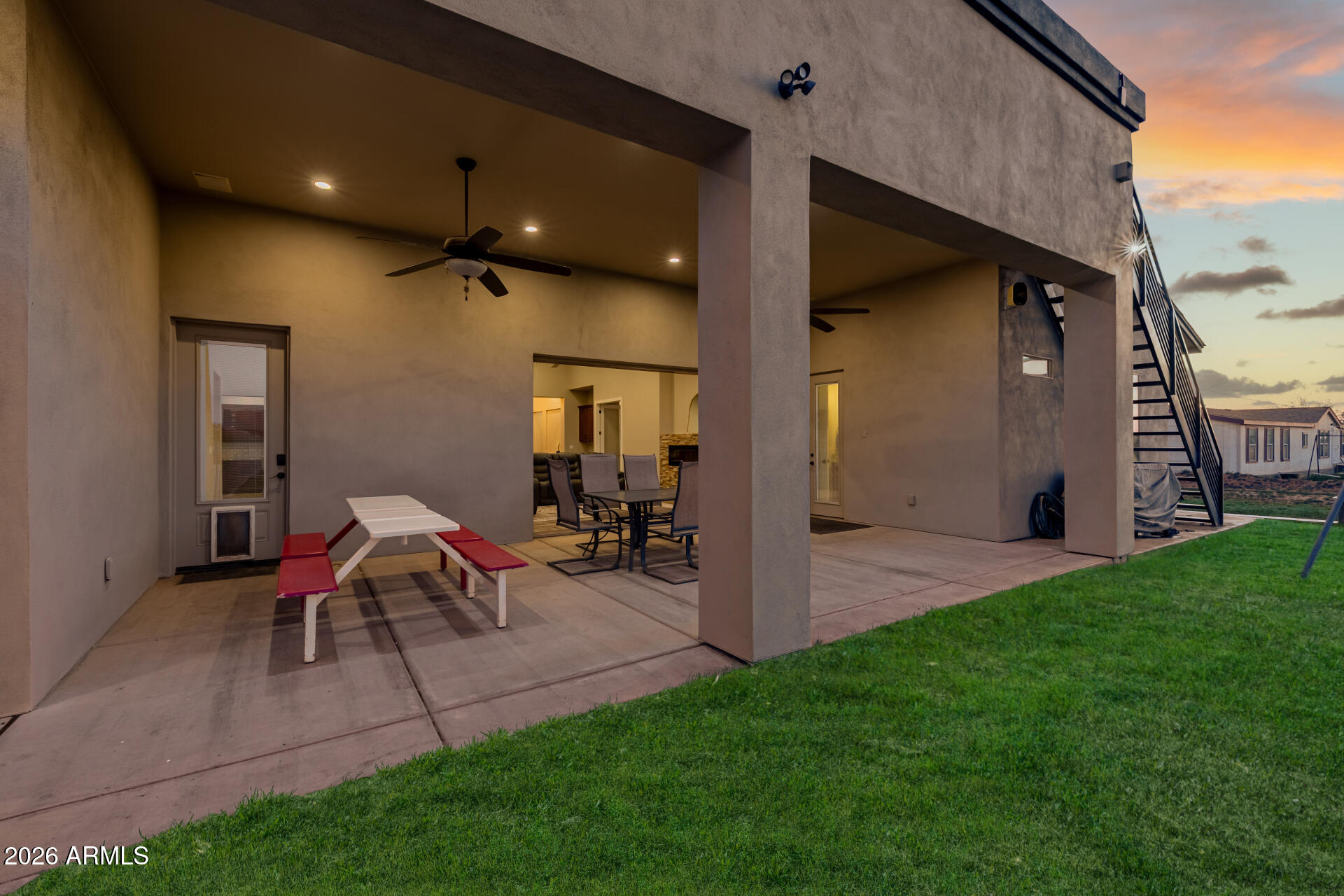 RANCHO APACHE - Residential